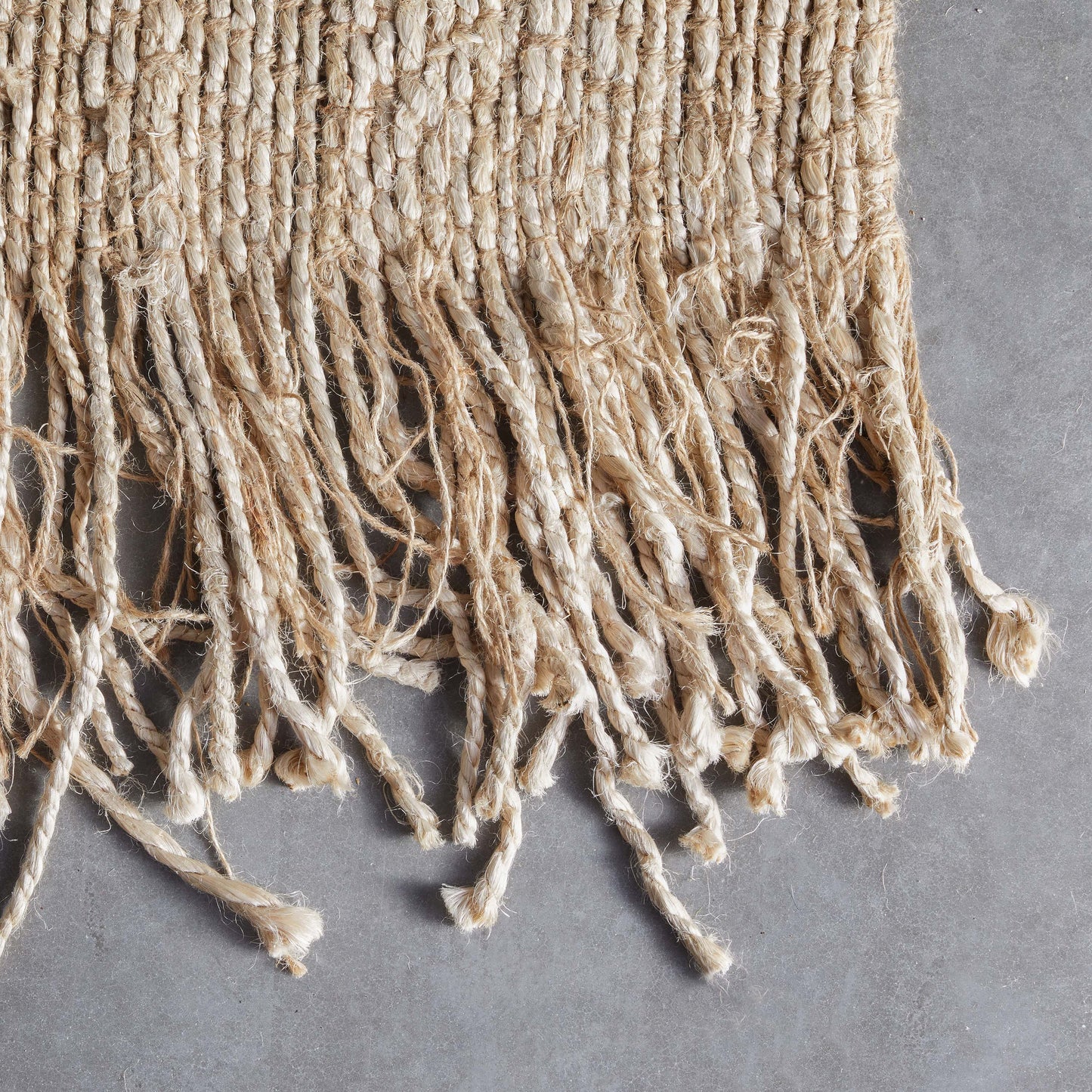 Lola Jute Chevron Natural Hand-Woven Chunky-Textured Rug ALE-12