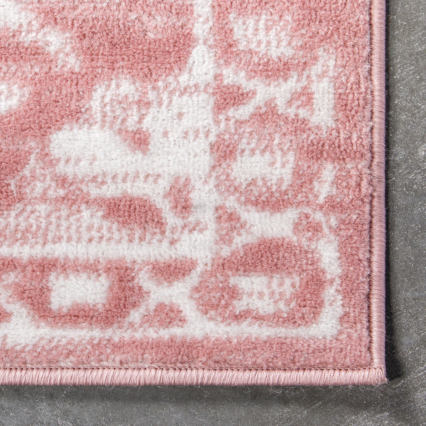 Disa Vintage Medallion Blush Soft Rug DZ-00