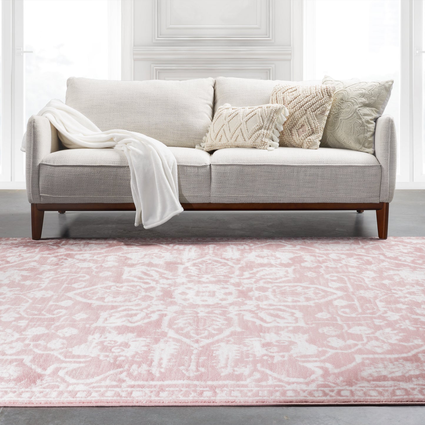 Disa Vintage Medallion Blush Soft Rug DZ-00