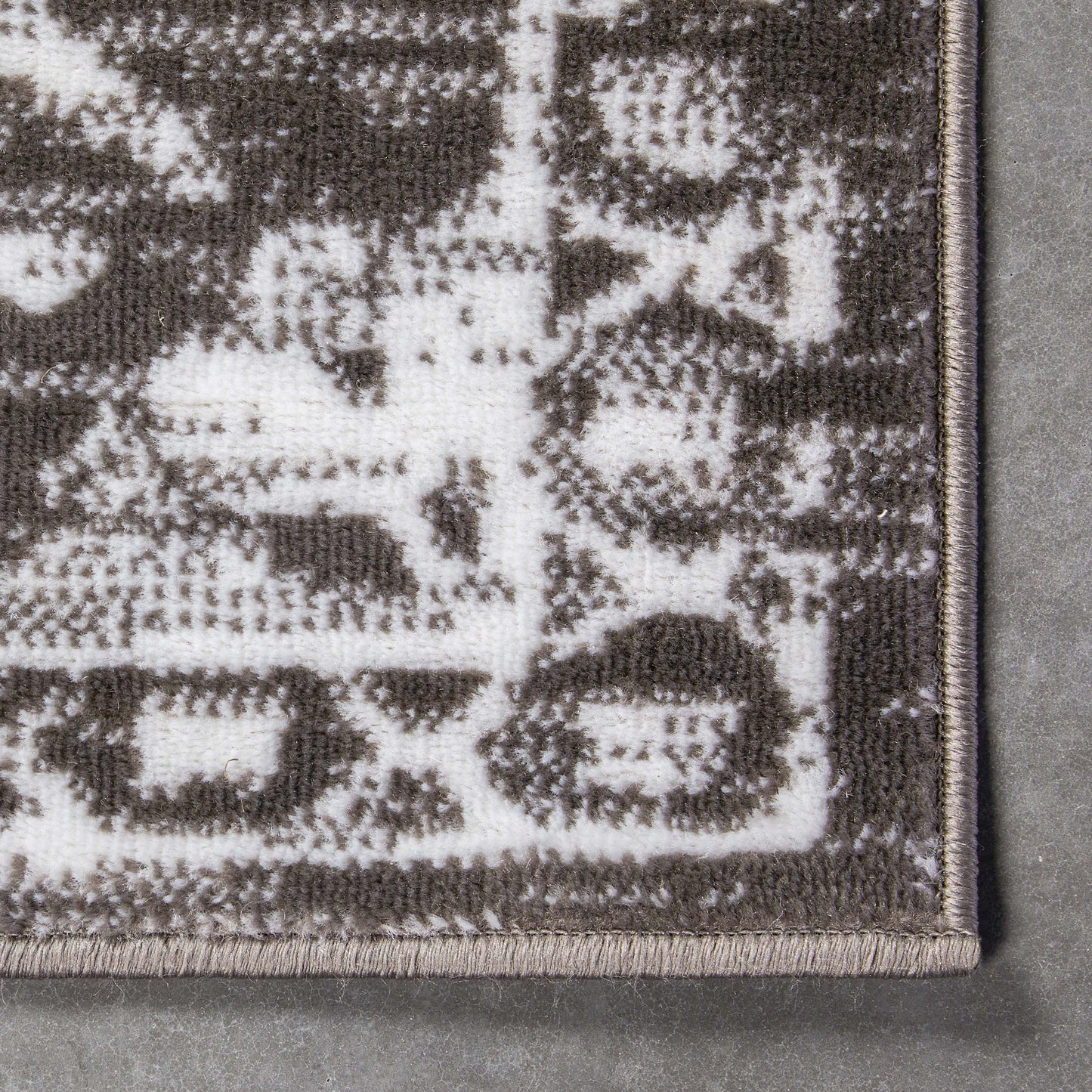 Disa Vintage Medallion Grey Soft Rug DZ-03