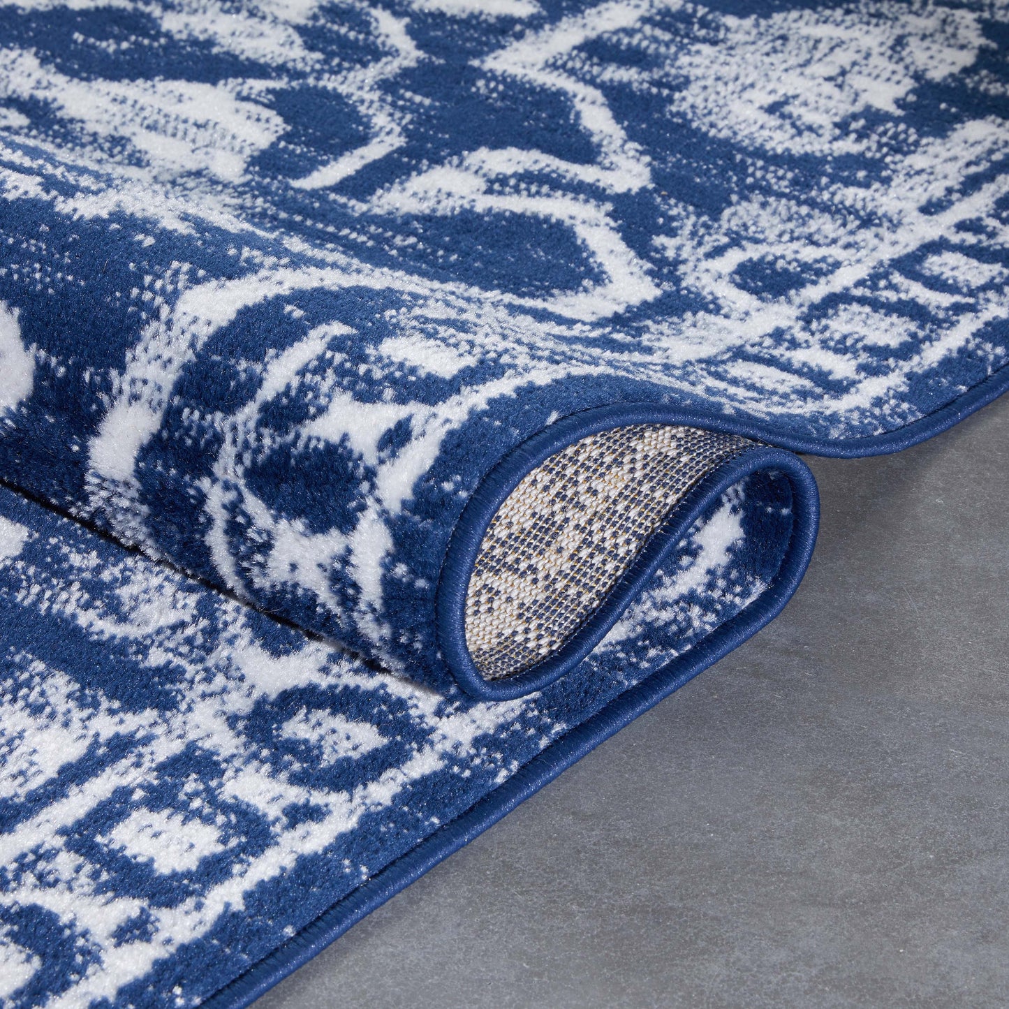 Disa Vintage Medallion Dark Blue Soft Rug DZ-04