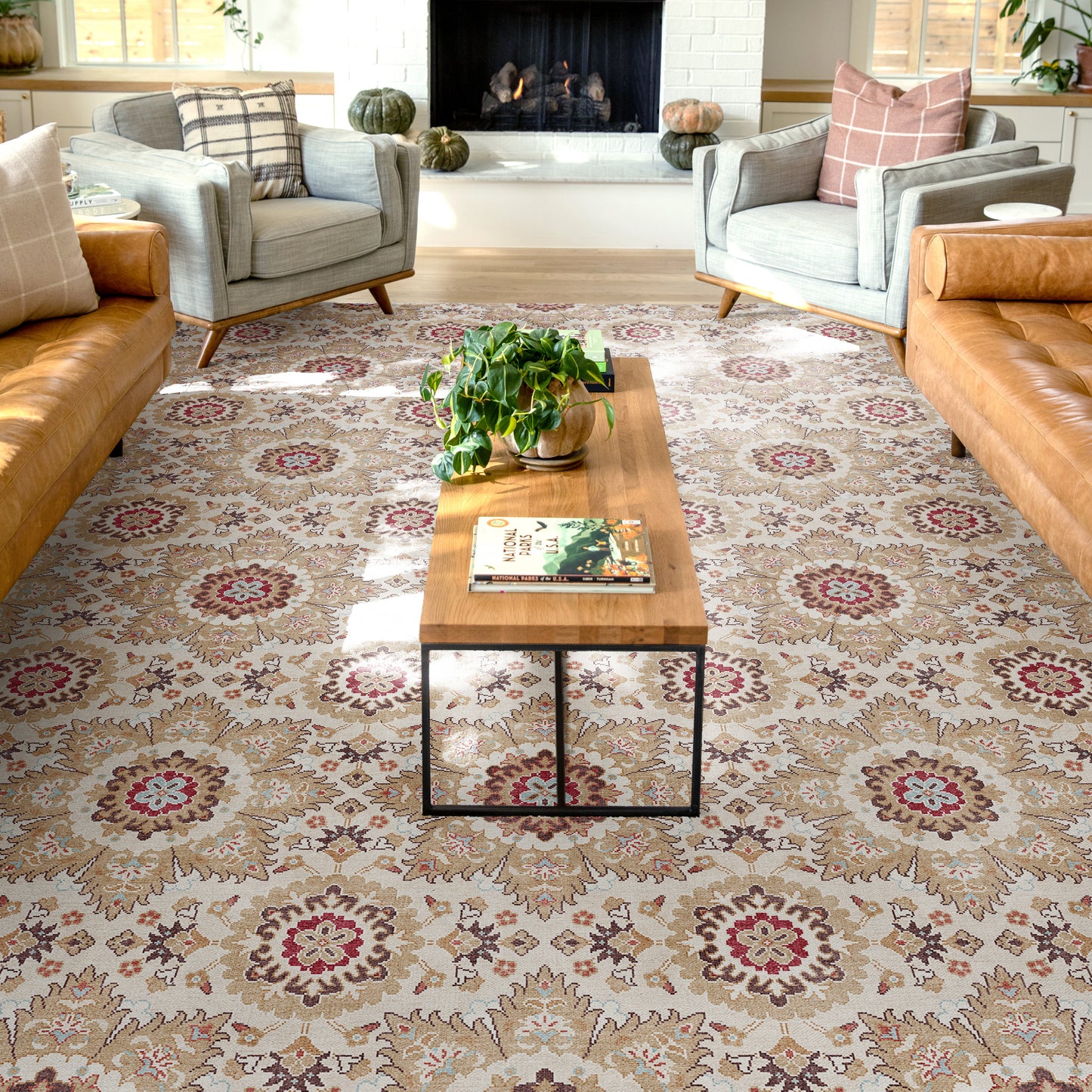 Kings Court Victoria Ivory Rug IP-KC-211