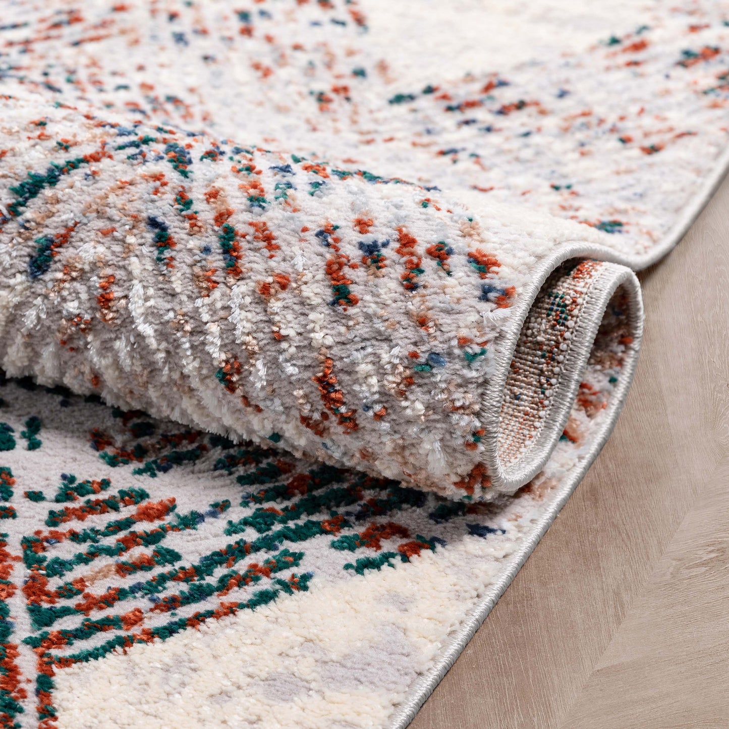Atacama Diamond Geometric Pattern Grey High-Low Rug LEO-27