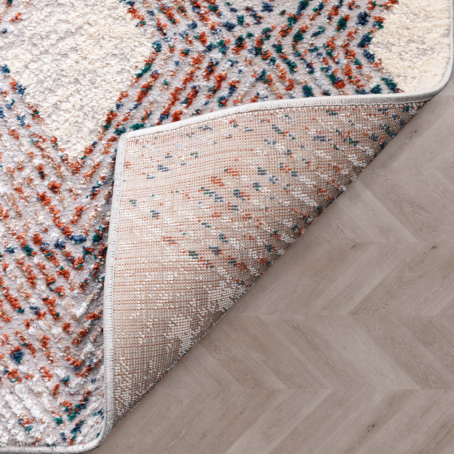 Atacama Diamond Geometric Pattern Grey High-Low Rug LEO-27