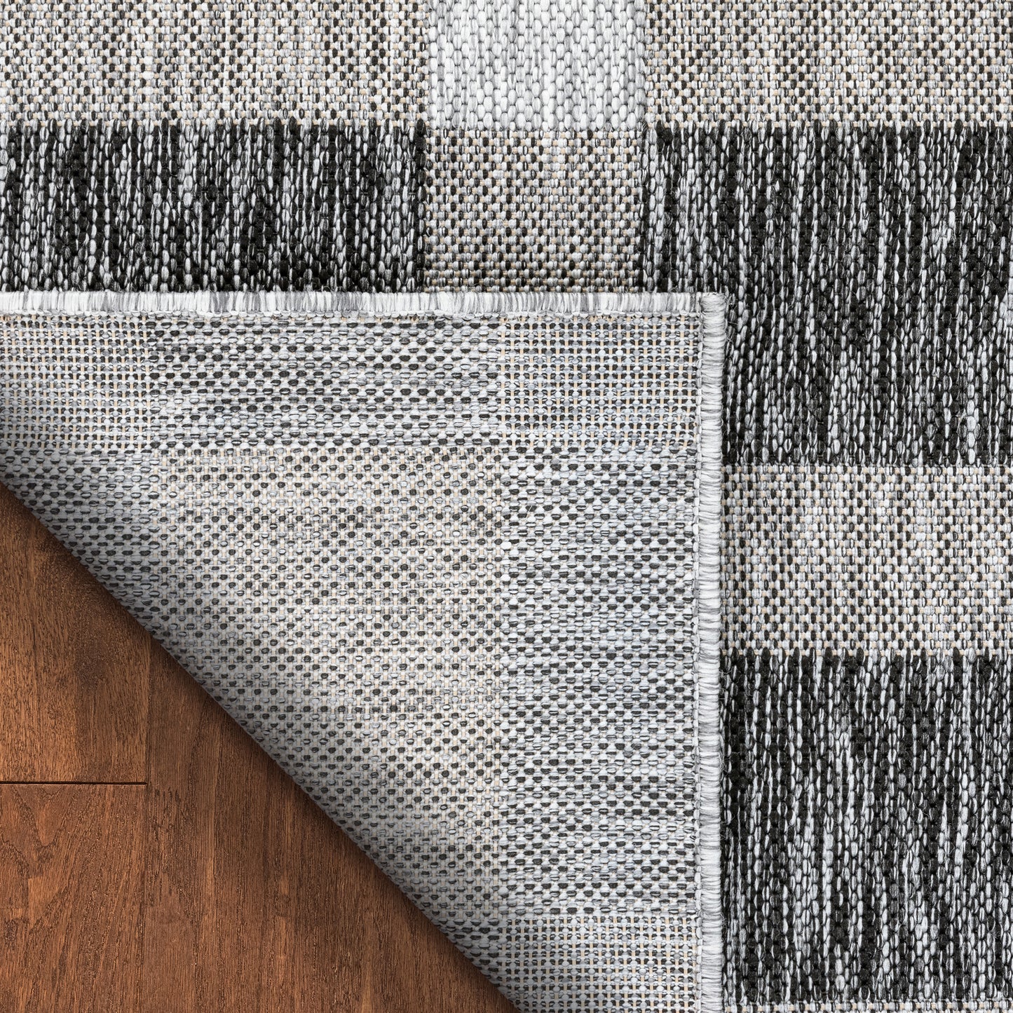 Medusa Freya Grey Roll MED-77-R-31