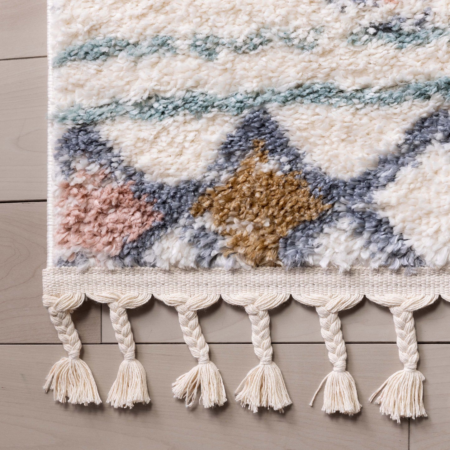 Anahita Vintage Moroccan Diamond Ivory Shag Rug NAL-12