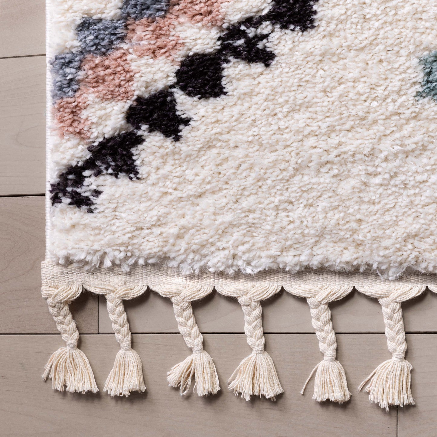 Moselle Vintage Moroccan Diamond Ivory Shag Rug NAL-32