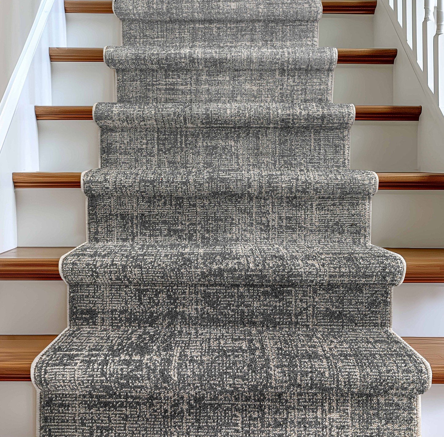 Velluto Como Ivory Grey Roll Runner VEL-07
