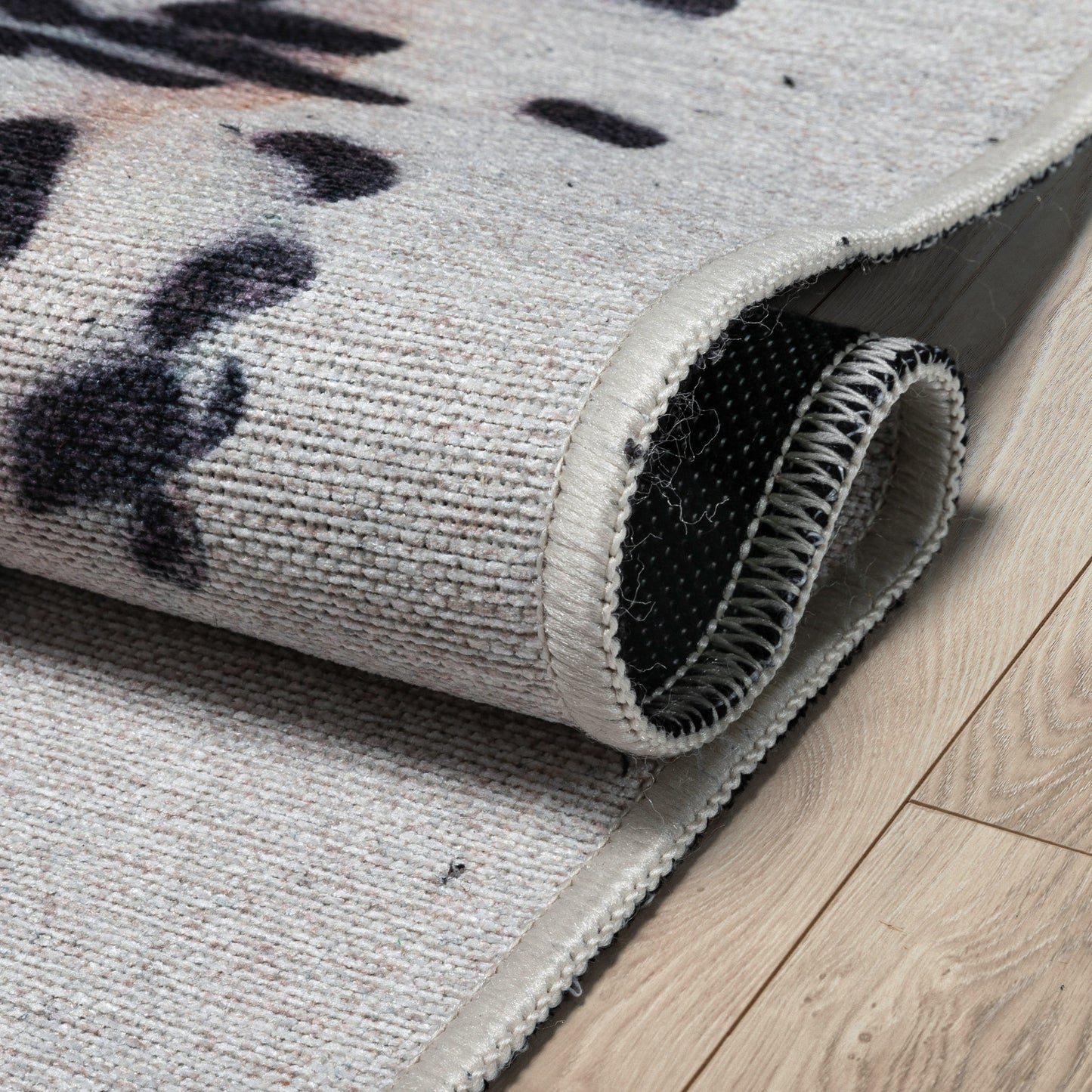 Apollo White Sprinkles Donut Ivory Black Rug W-AP-08B