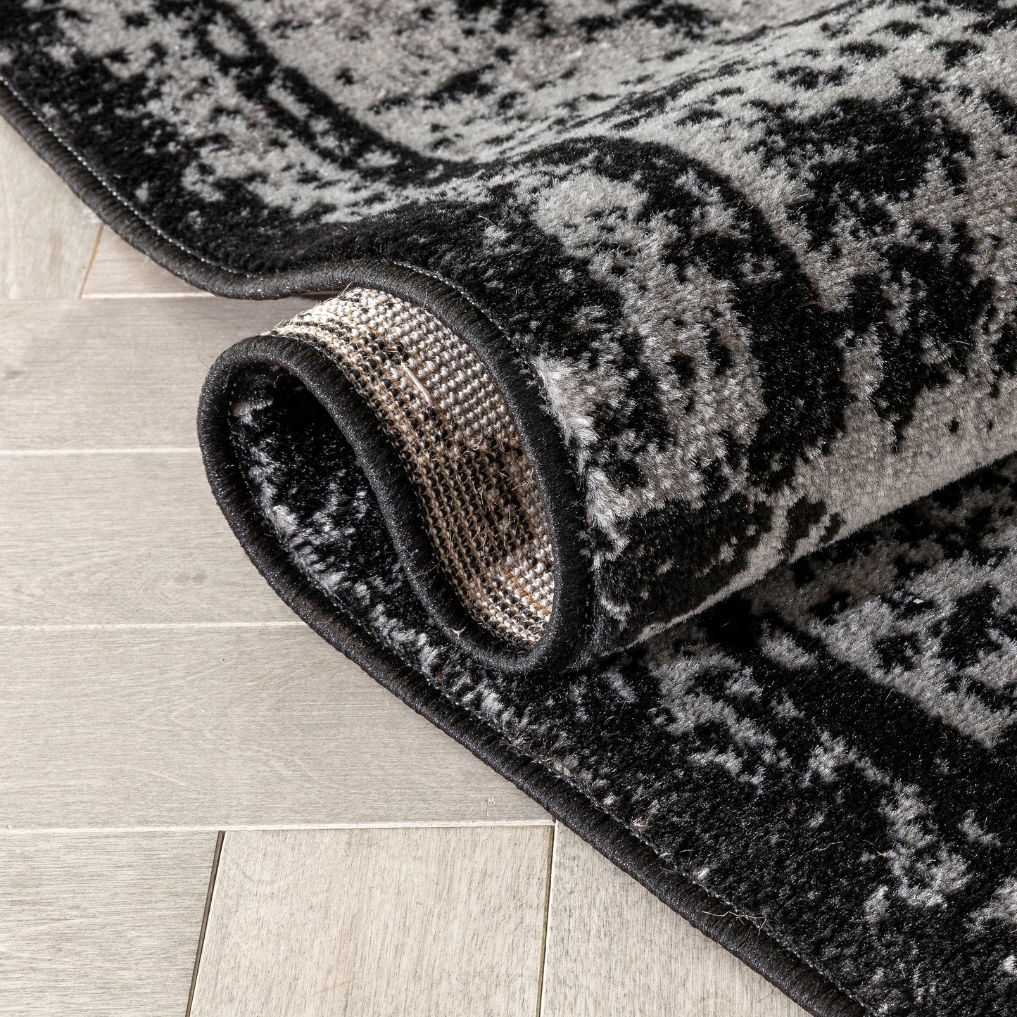 Patras Vintage Oriental Medallion Black Rug ZAZ-23