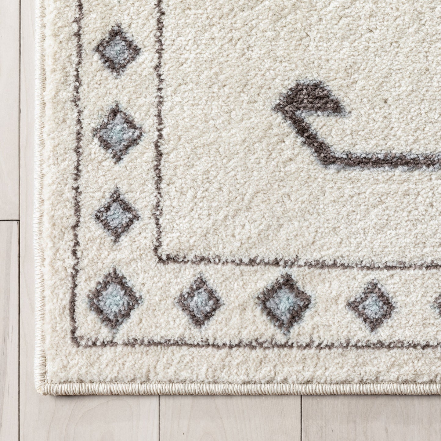 Azra Tribal Medallion Ivory Rug 2882