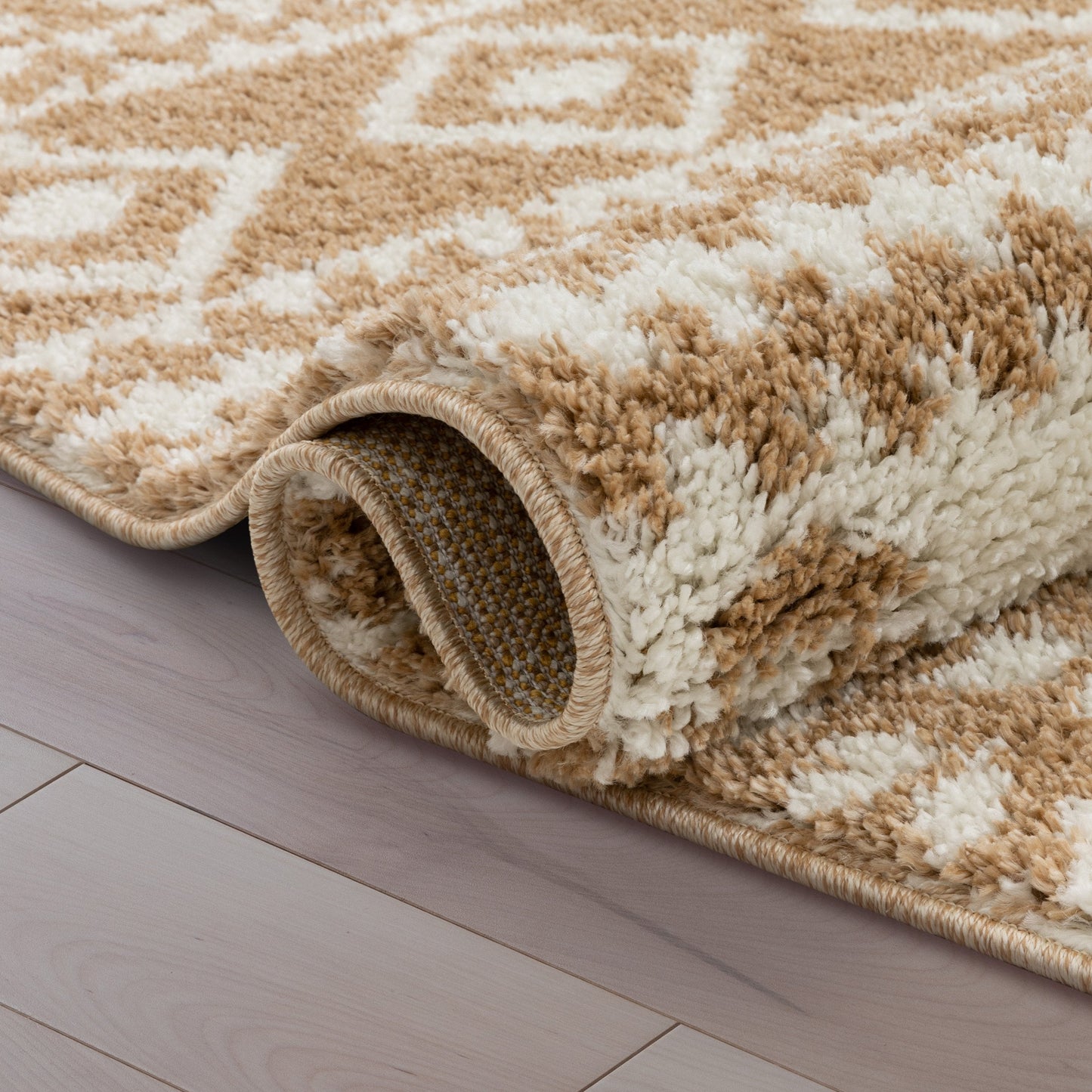 Cossima Moroccan Geometric Pattern Ivory Thick Shag Rug 7772