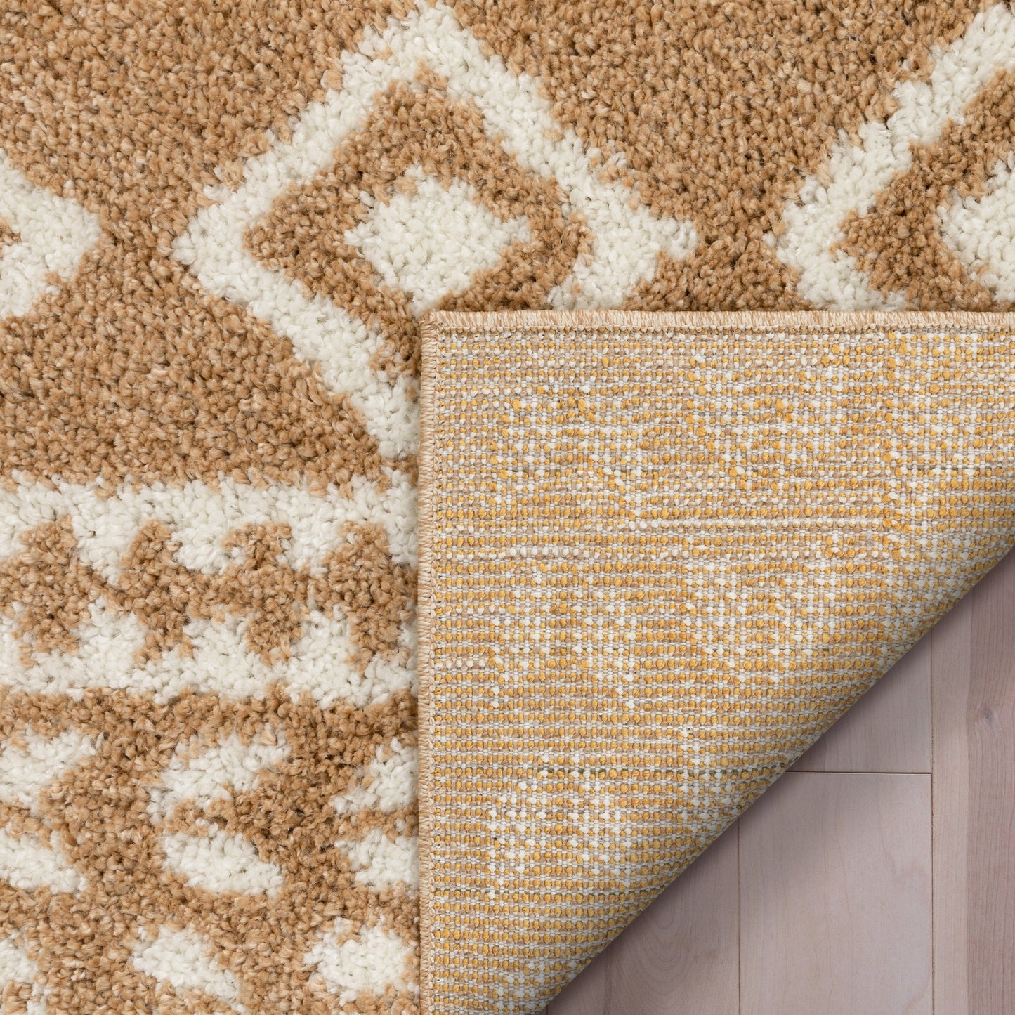 Cossima Moroccan Geometric Pattern Ivory Thick Shag Rug 7772