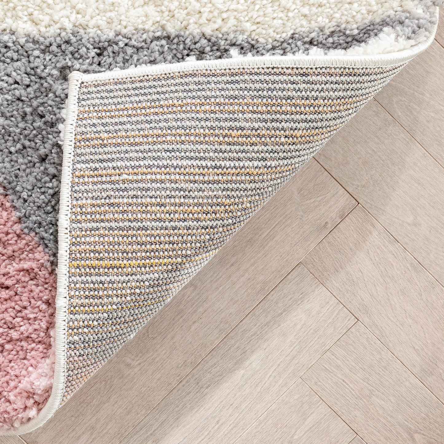 Reily Mid-Century Modern Geometric Triangle Pattern Pink Shag Rug ARD-19