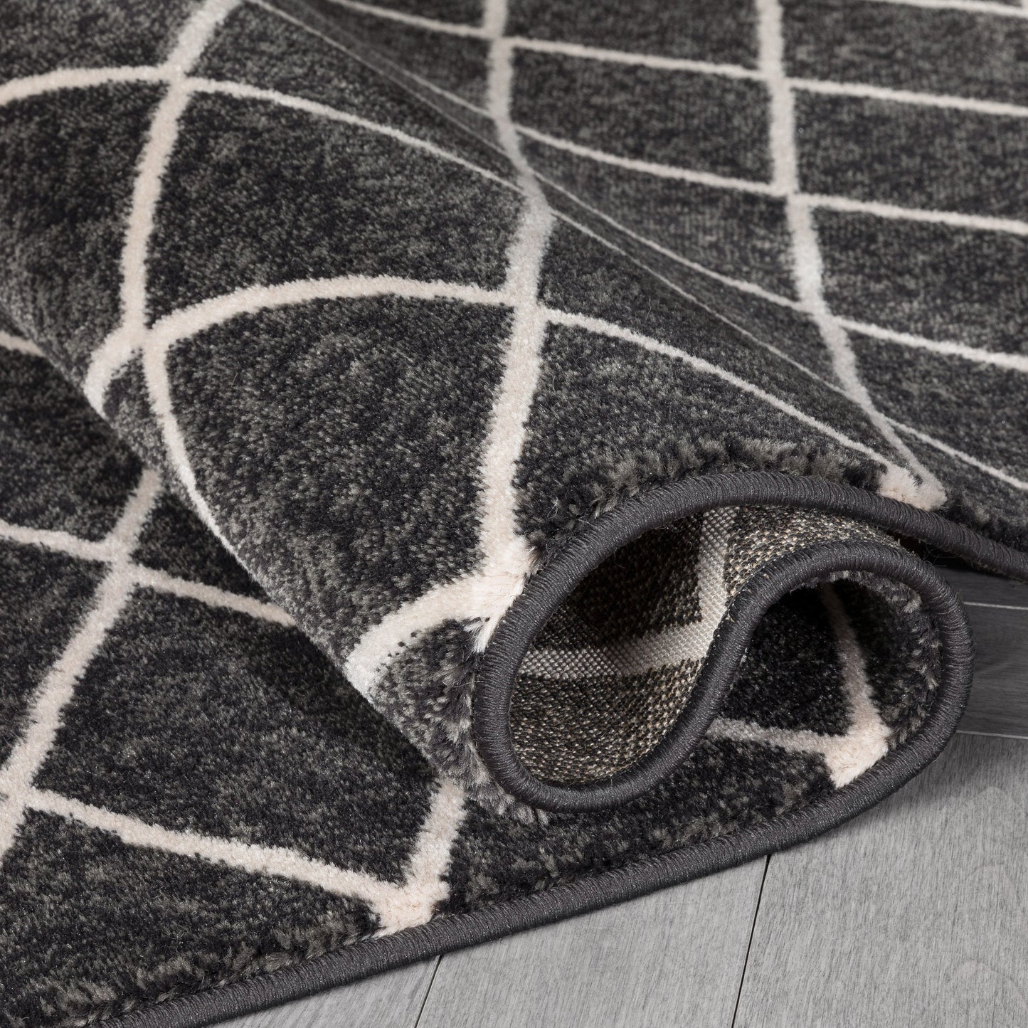 Aiden Trellis Modern Dark Grey Soft Rug BAL-27