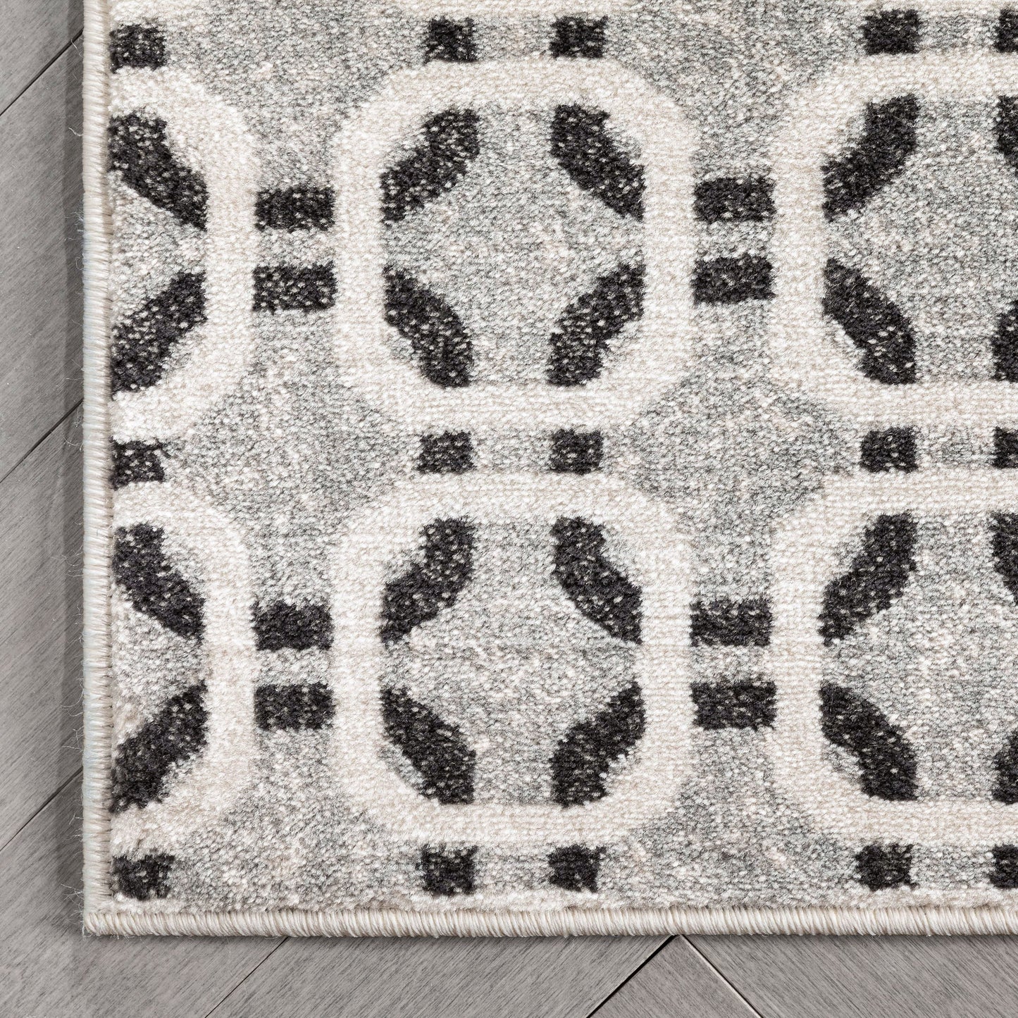 Wyatt Modern Geometric Light Grey Soft Rug BAL-67