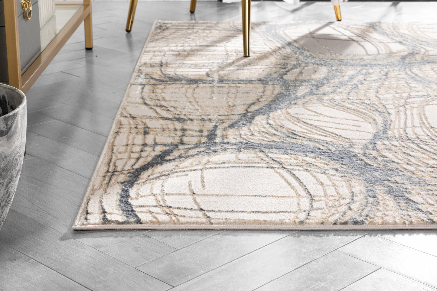 Sinead Vintage Modern Abstract Ivory Glam Rug CAI-112