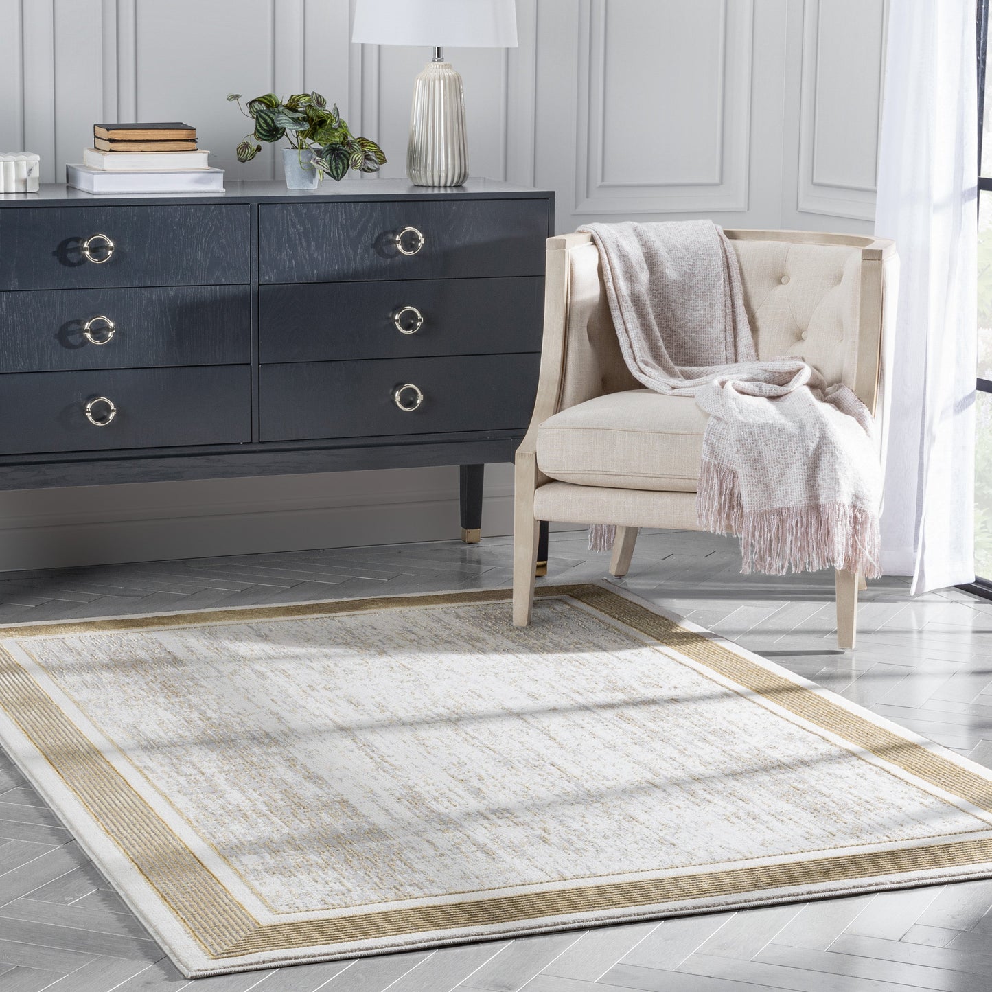 Filippa Vintage Border Pattern Yellow Glam Rug CAI-21