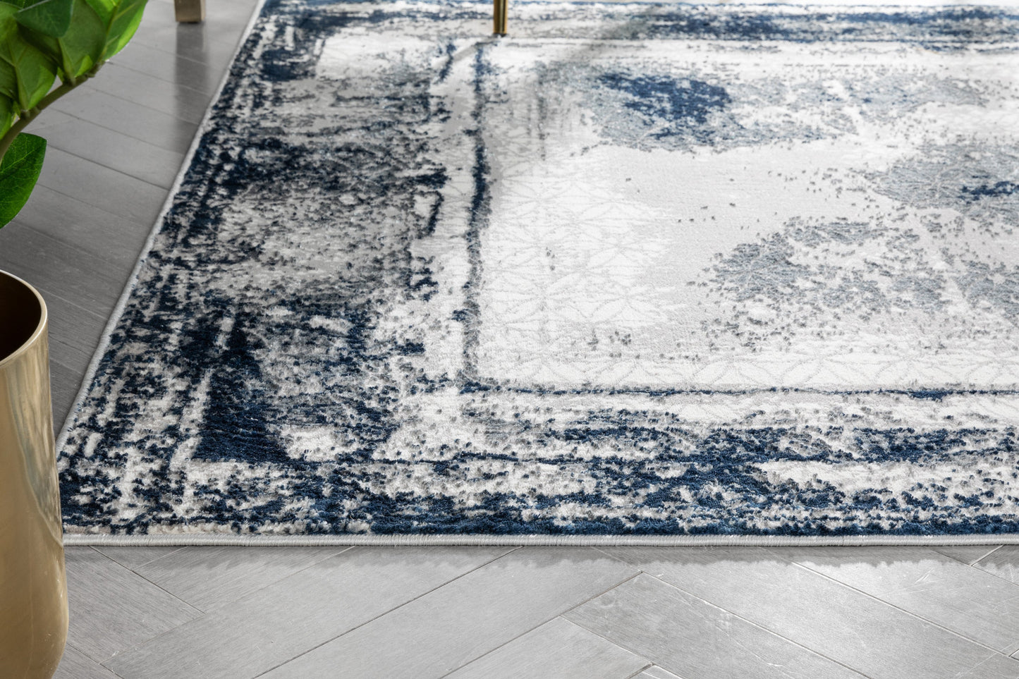 Isolde Vintage Abstract Border Blue Glam Rug CAI-64