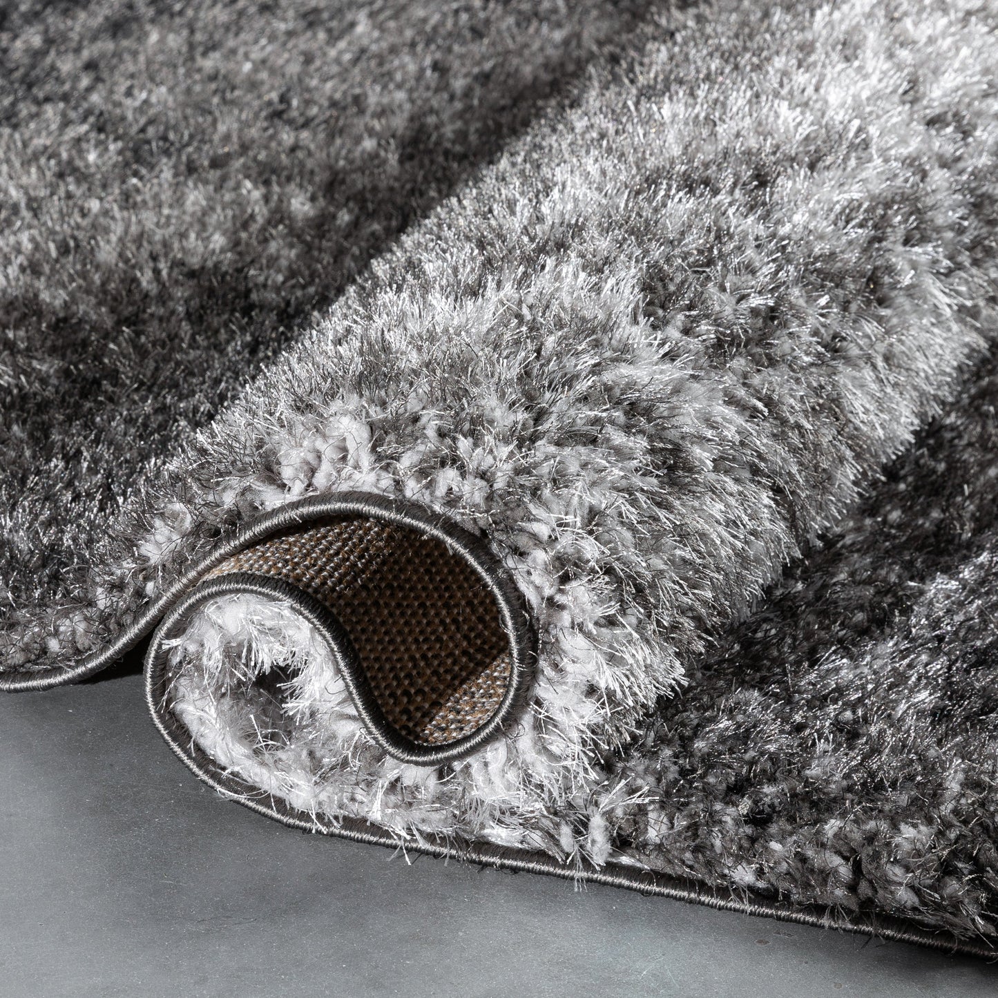 Kynlee Modern Abstract Black Shag Rug CAN-23