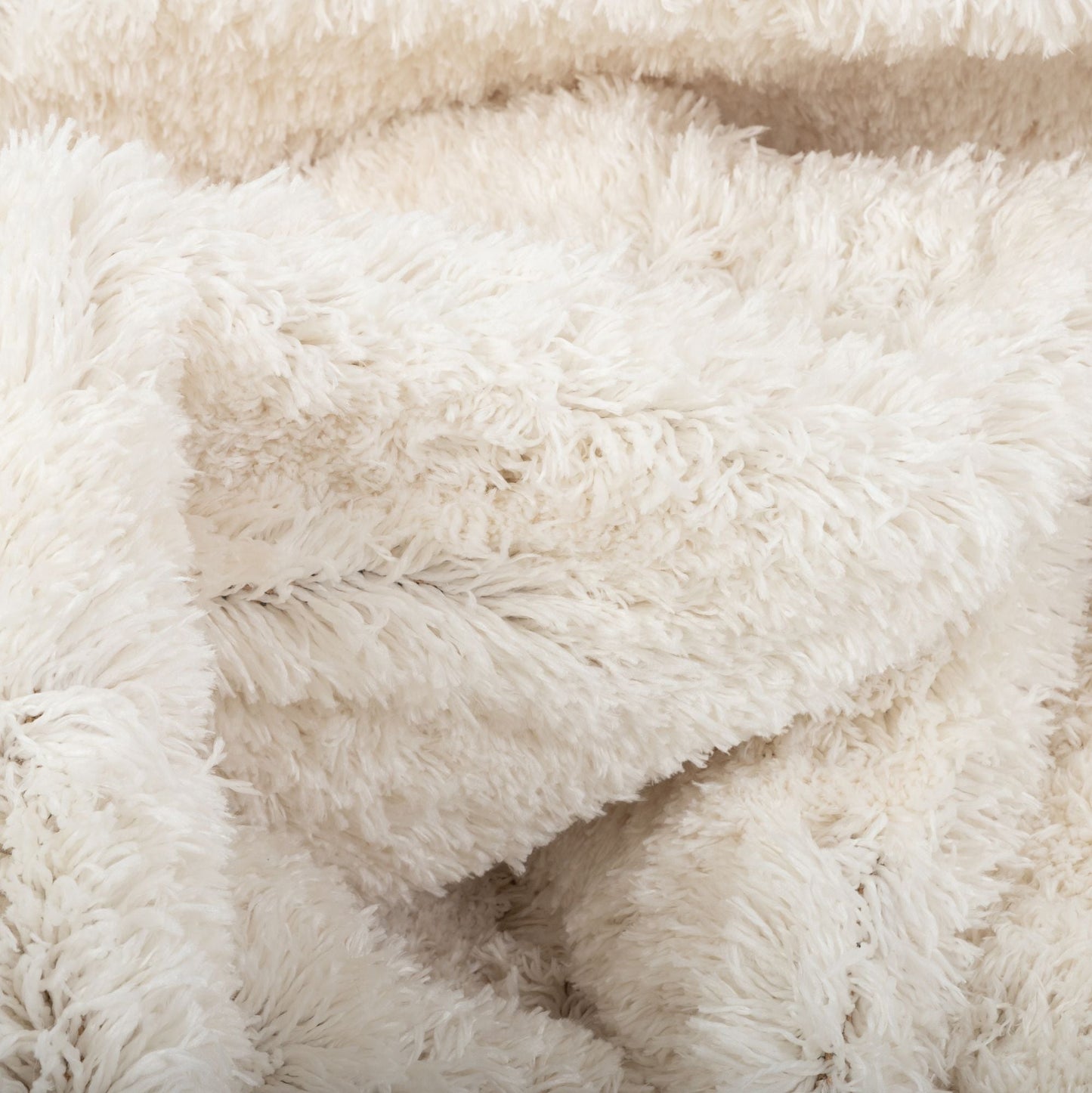 Olympic White Modern Shag Rug CE-02