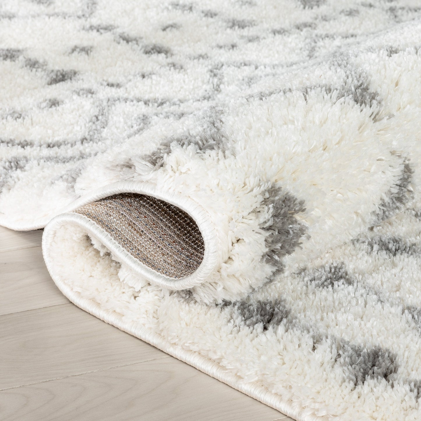 Coimbra Moroccan Diamond Pattern Ivory Thick & Soft Shag Rug CE-22