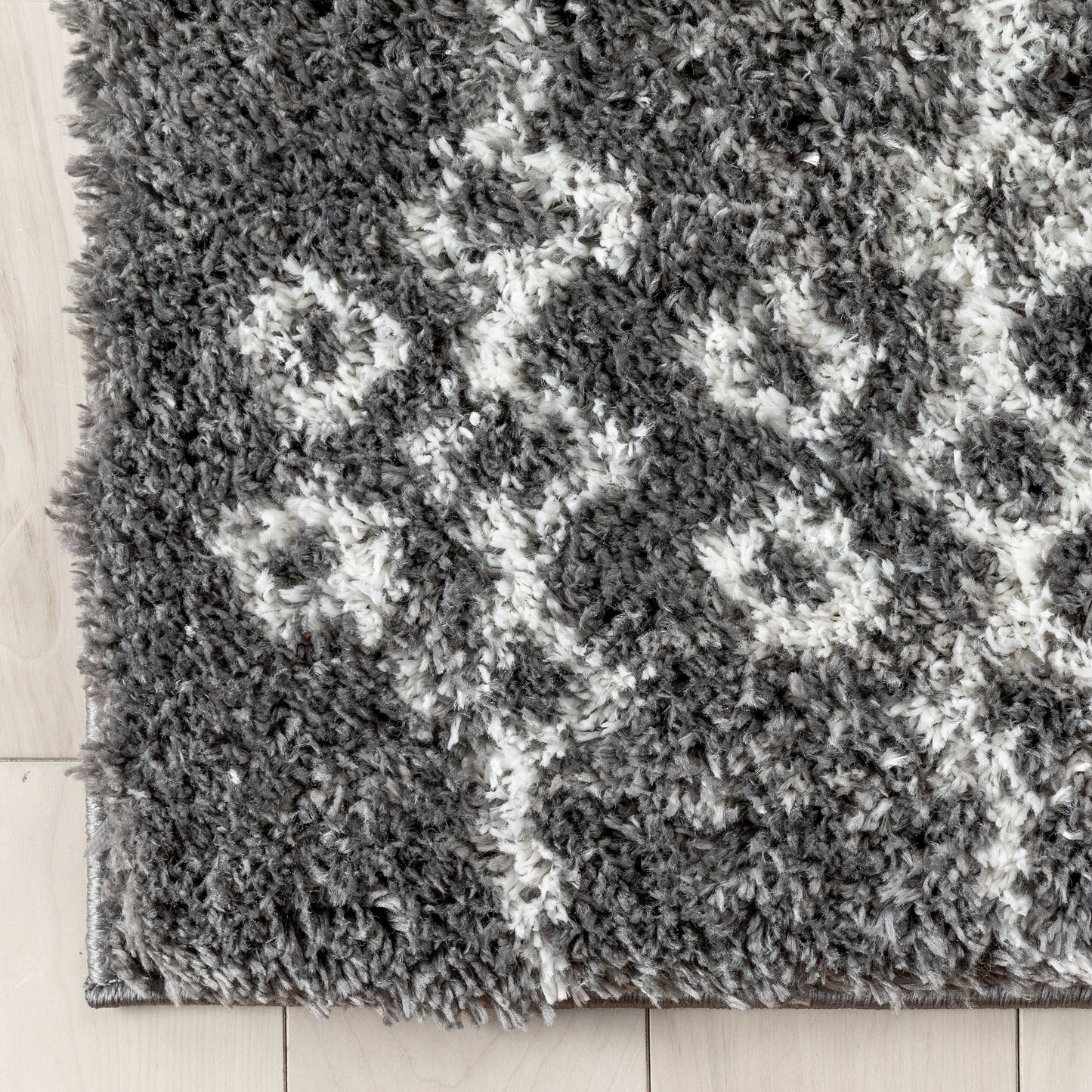 Braga Tribal Geometric Pattern Grey Thick & Soft Shag Rug CE-37