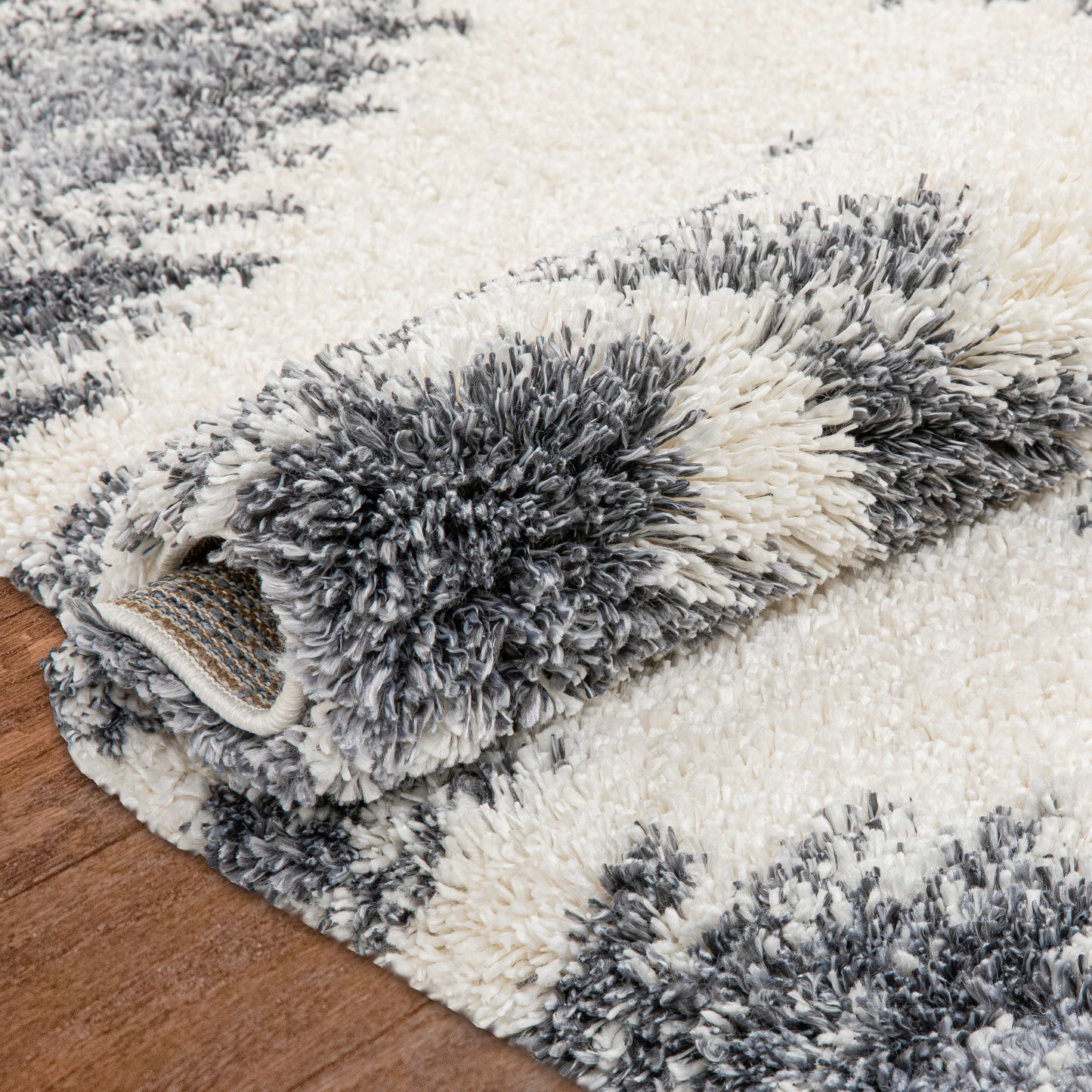 Mona Tribal Southwestern Ivory Super Soft And Thick Shag Rug CH-32
