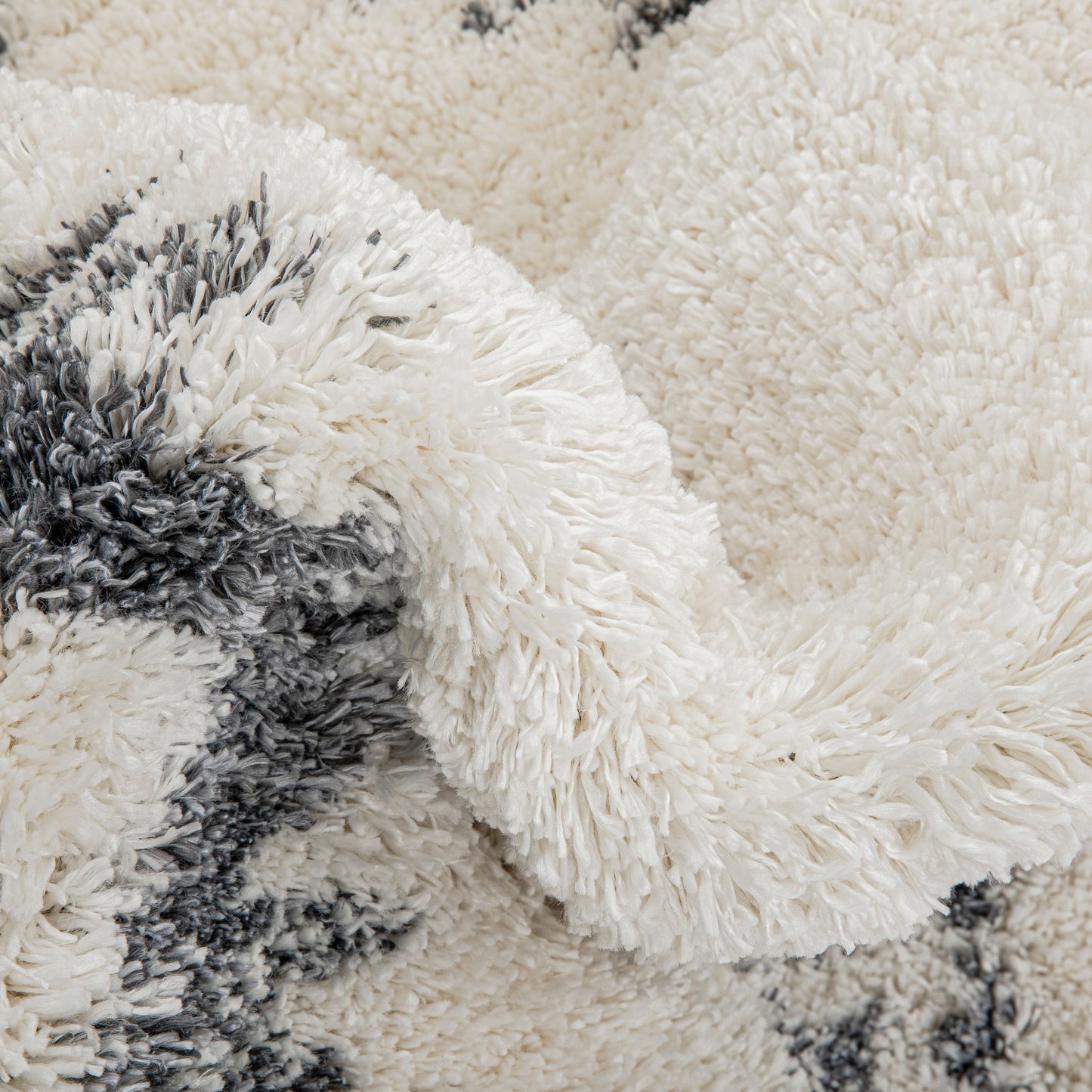 Mona Tribal Southwestern Ivory Super Soft And Thick Shag Rug CH-32