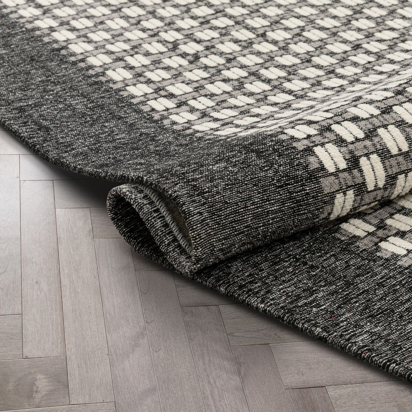 Azuki Contemporary Tribal Border Beige Kilim-Style Rug CHA-12