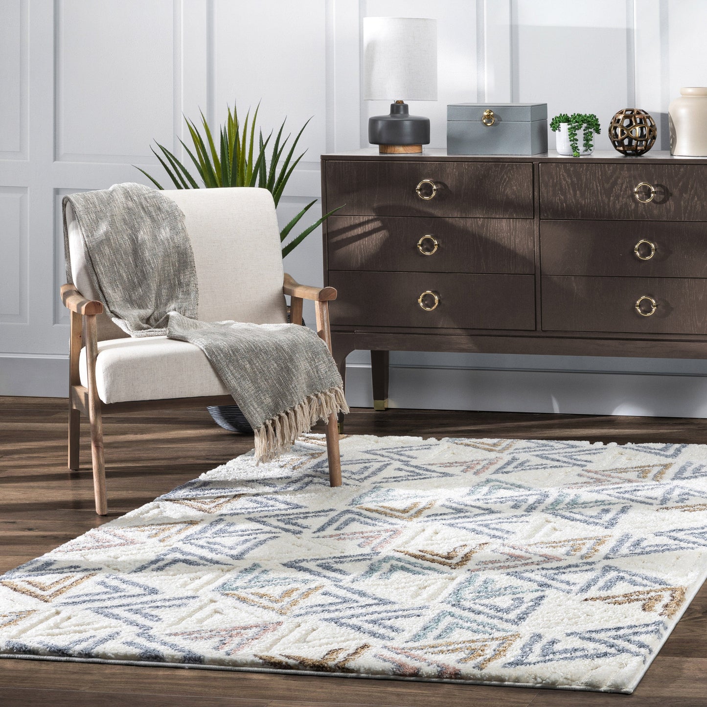 Thanatos Modern Geometric Ivory High-Low Shag Rug DEL-52
