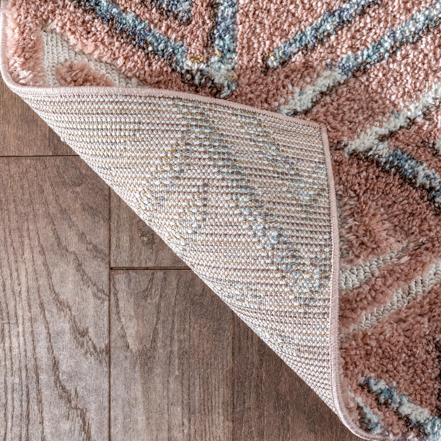 Thanatos Modern Geometric Blush High-Low Shag Rug DEL-59