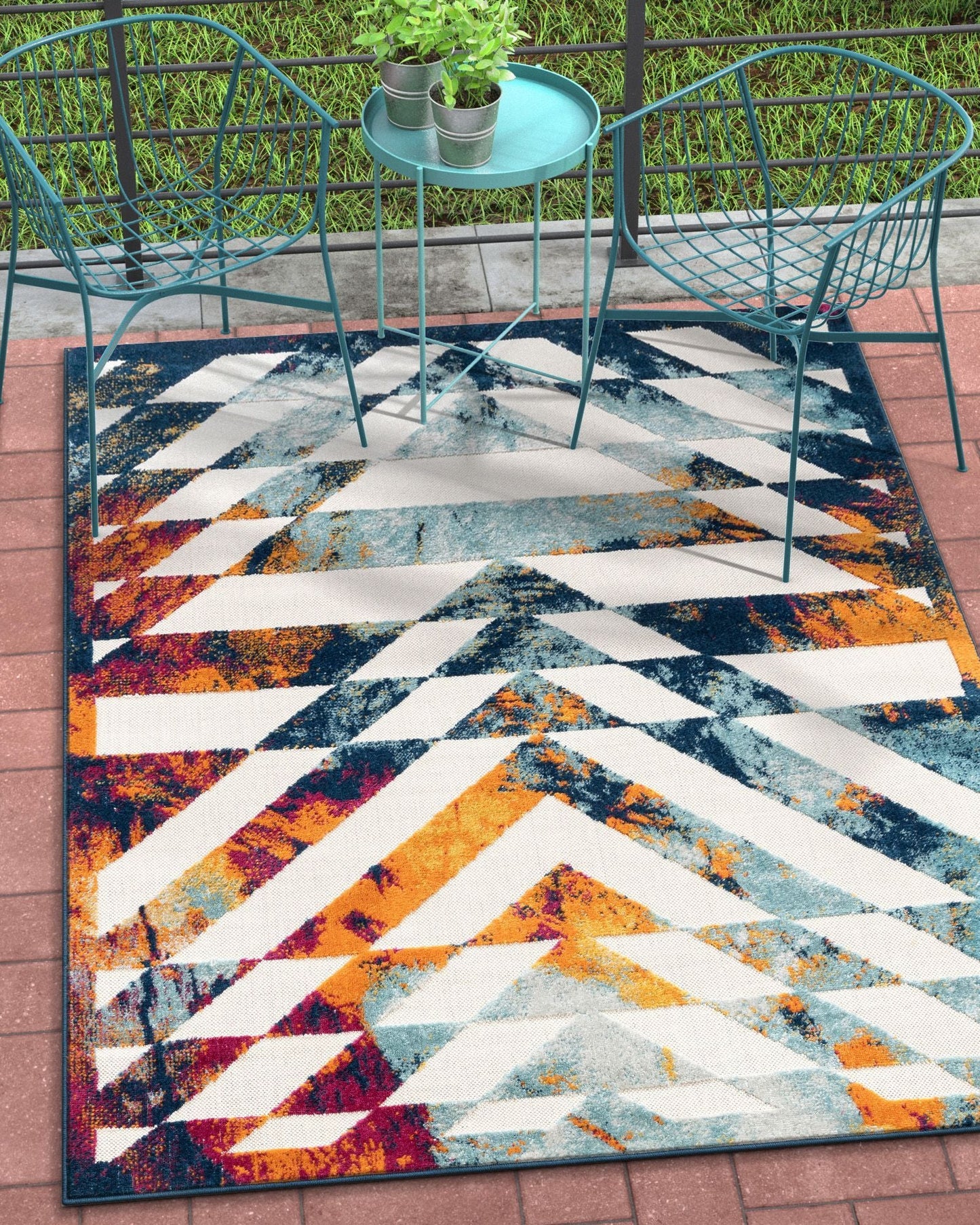 Carmen Geometric Chevron Bold Multi-Color Multi Indoor/Outdoor High-Low Rug DO-301
