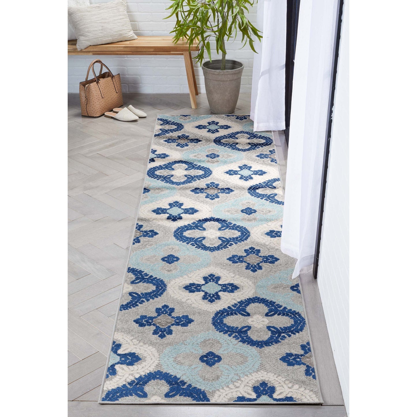 Loewy Modern Geometric Indoor/Outdoor Blue High-Low Rug DO-424