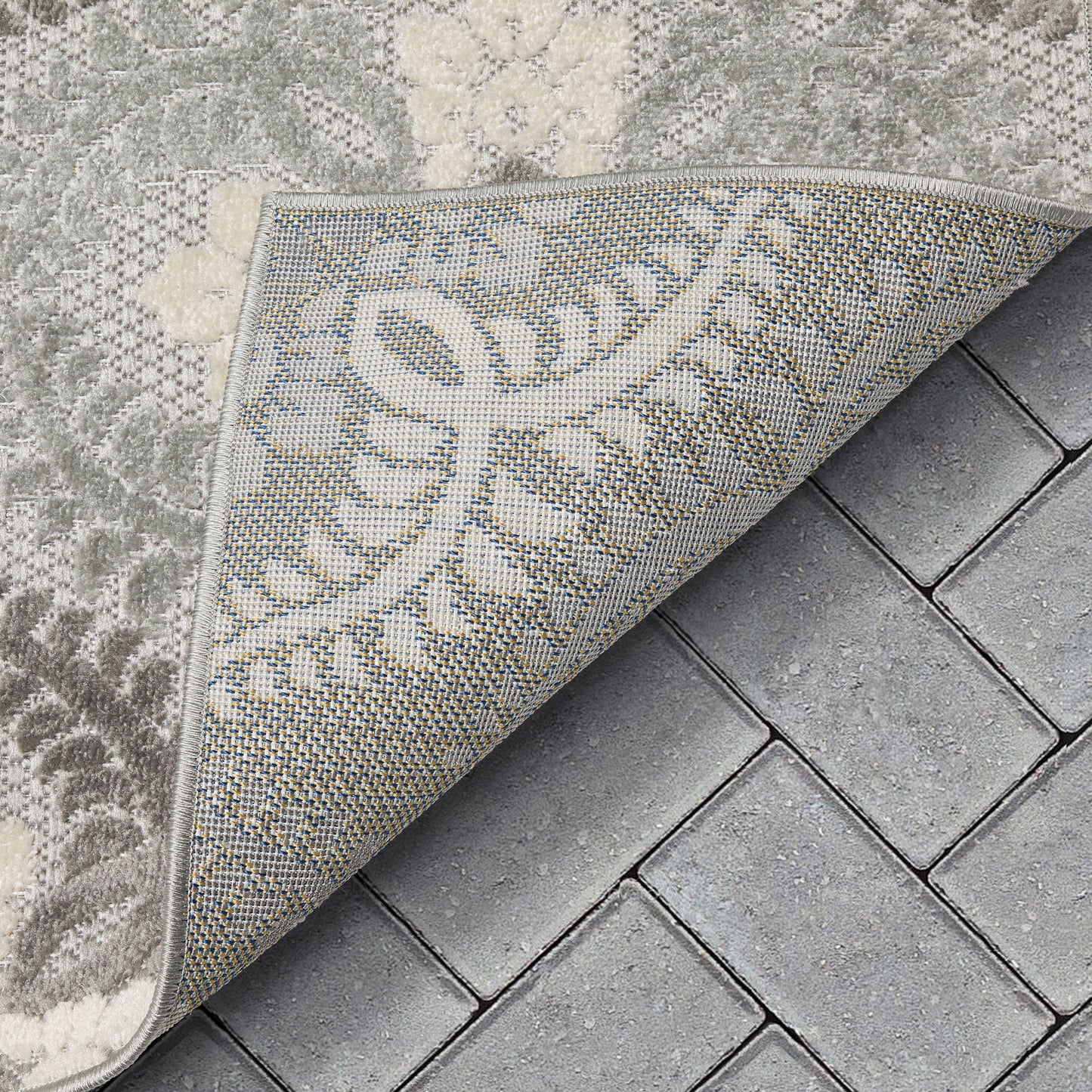 Loewy Modern Geometric Indoor/Outdoor Grey High-Low Rug DO-437