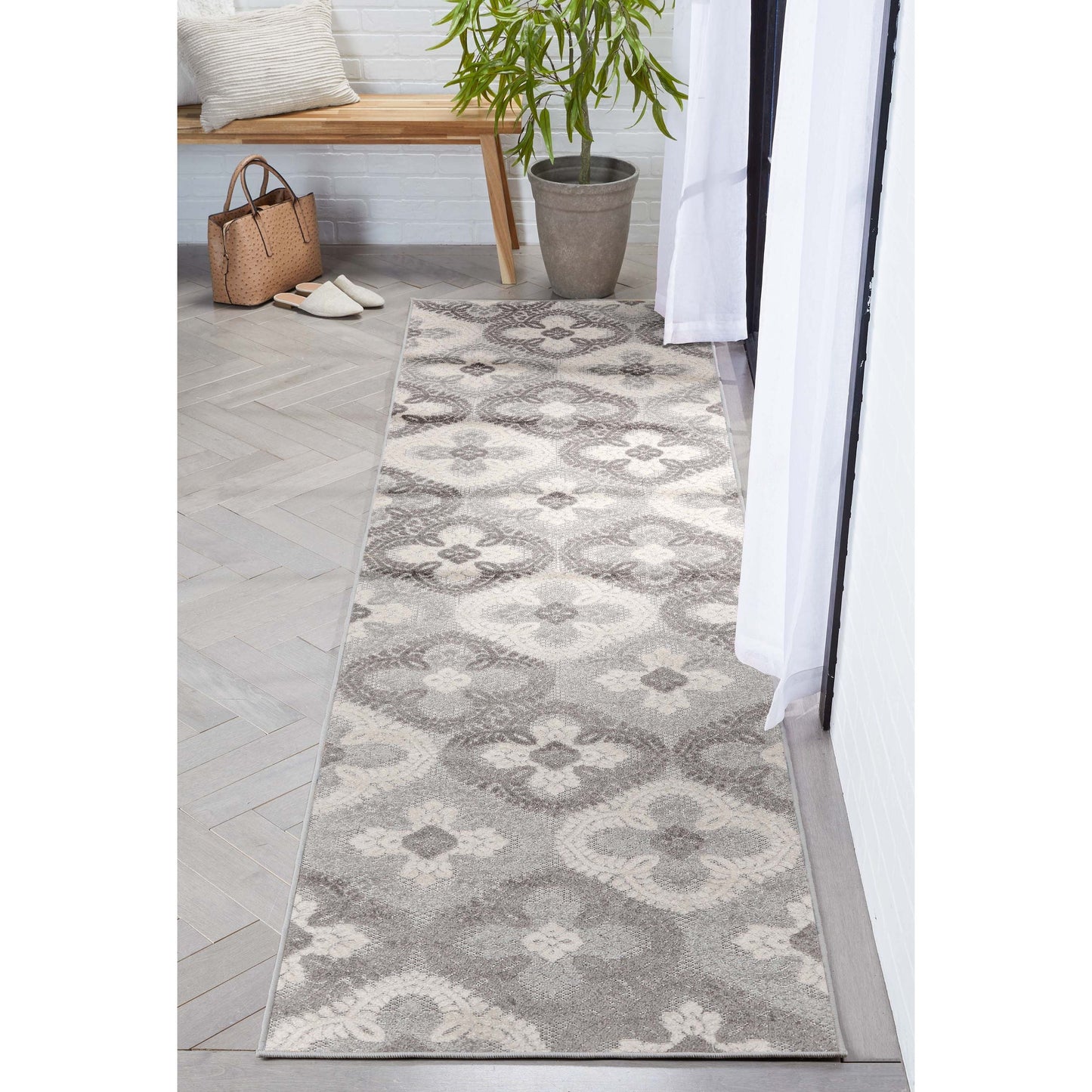 Loewy Modern Geometric Indoor/Outdoor Grey High-Low Rug DO-437