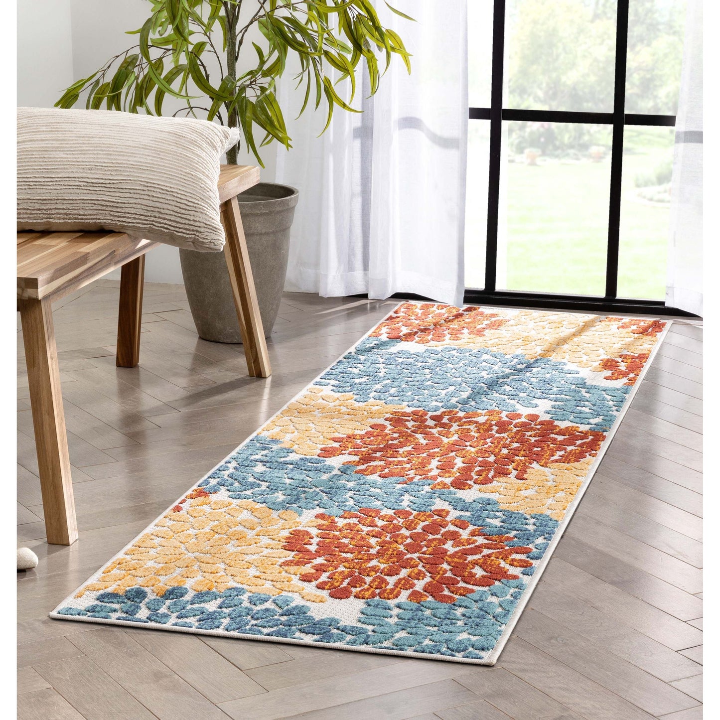 Senna Modern Floral Indoor/Outdoor Ivory High-Low Rug DO-462