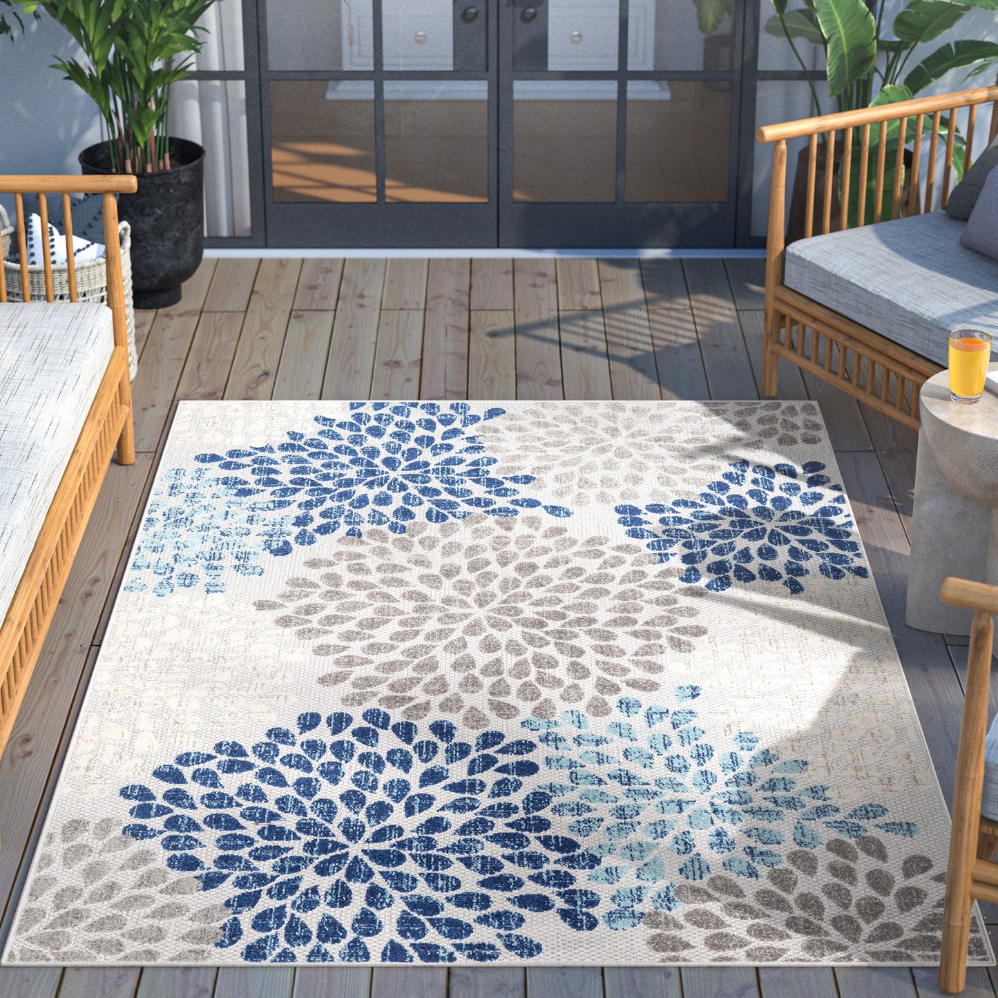 Senna Modern Floral Indoor/Outdoor Grey High-Low Rug DO-467