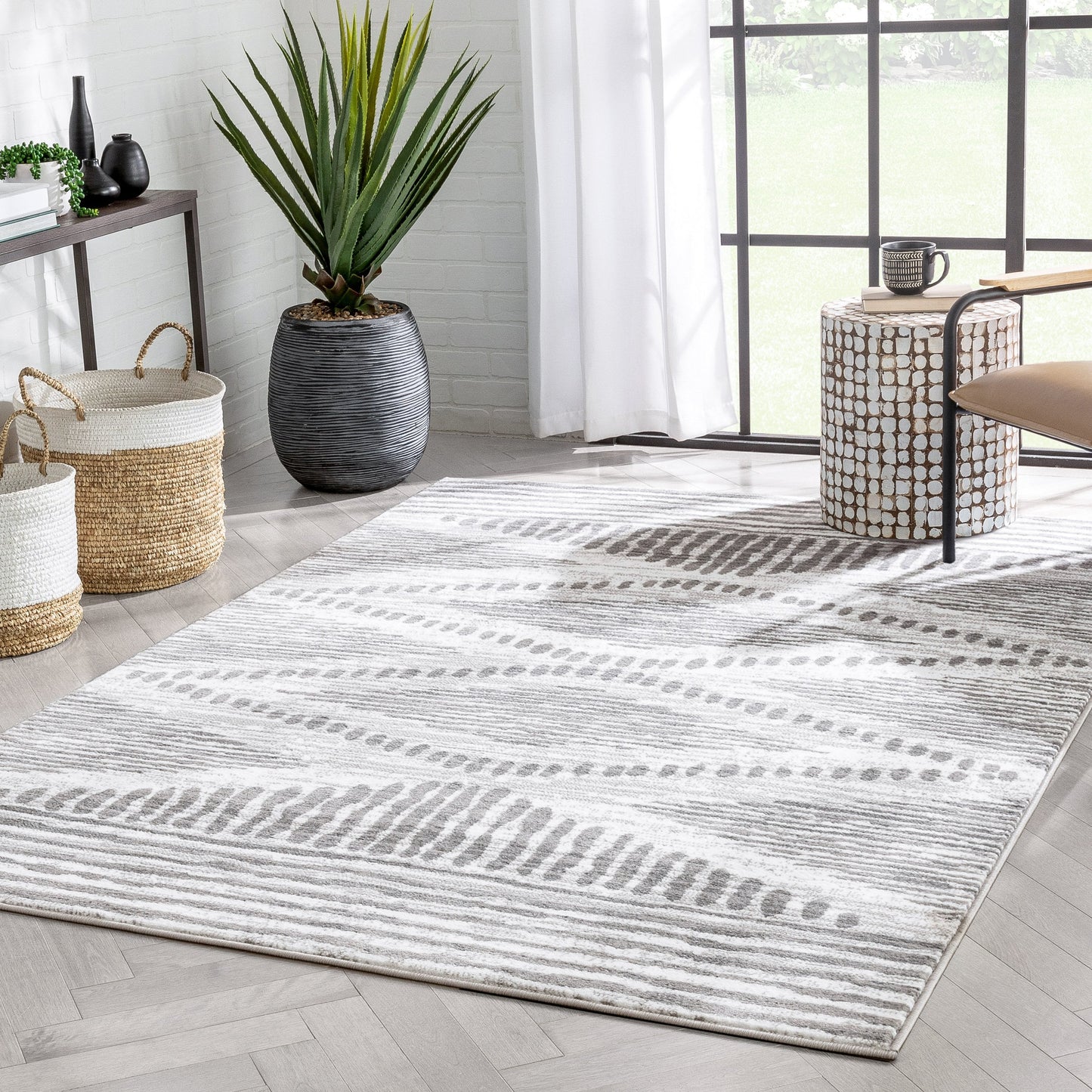 Aosta Tribal Diamond Pattern Ivory Grey Rug DU-132