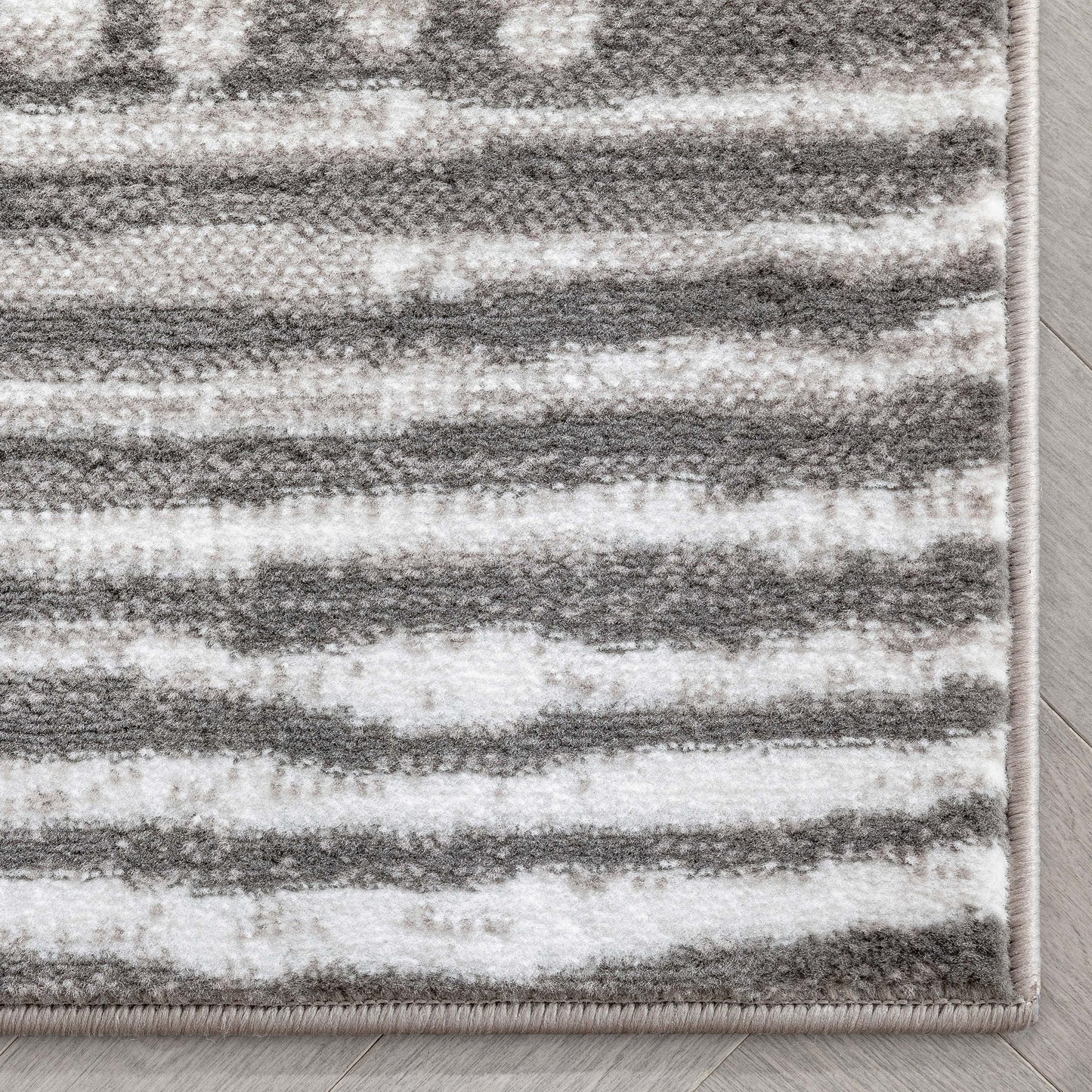 Aosta Tribal Diamond Pattern Grey Rug DU-137