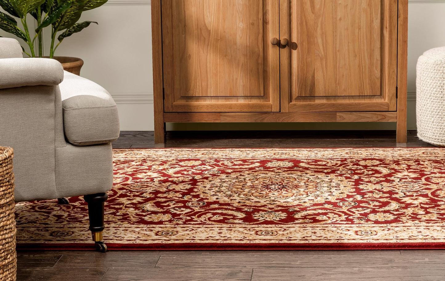 Mykonos Traditional Oriental & Persian Red Rug DU-70