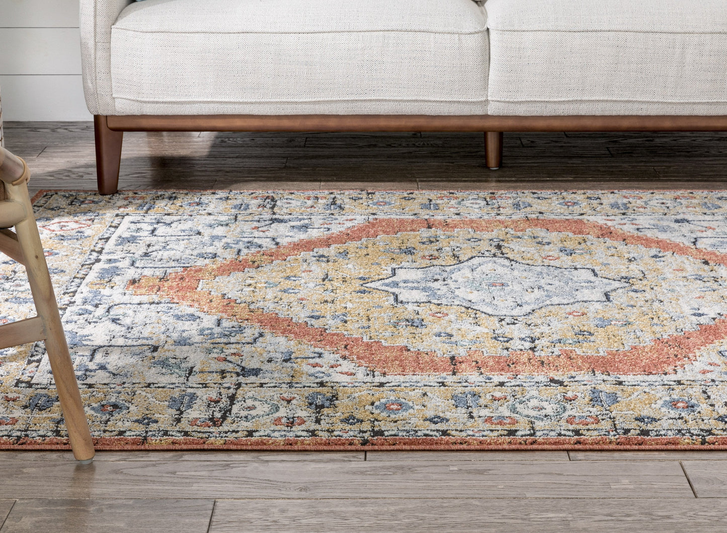 Messina Vintage Medallion Botanical Border Rust Rug ENV-10