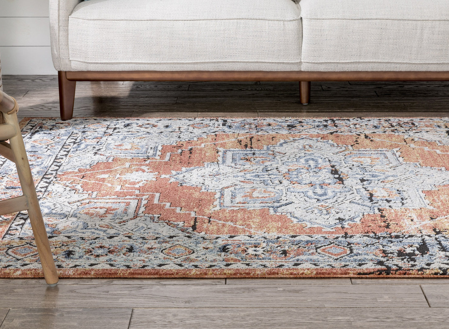 Andria Vintage Medallion Botanical Border Rust Rug ENV-20