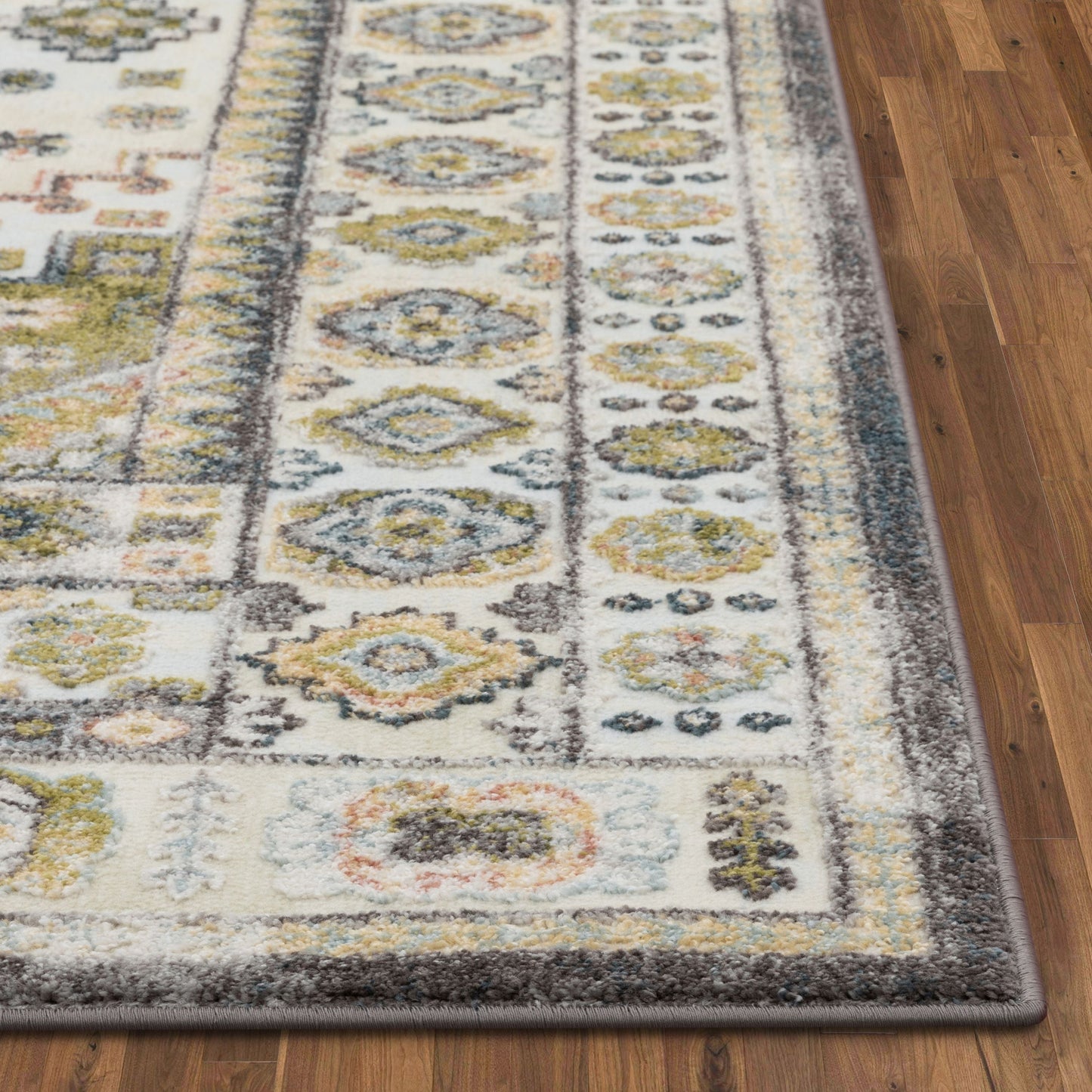 Aryn Vintage Tribal Medallion Floral Green Rug FA-25