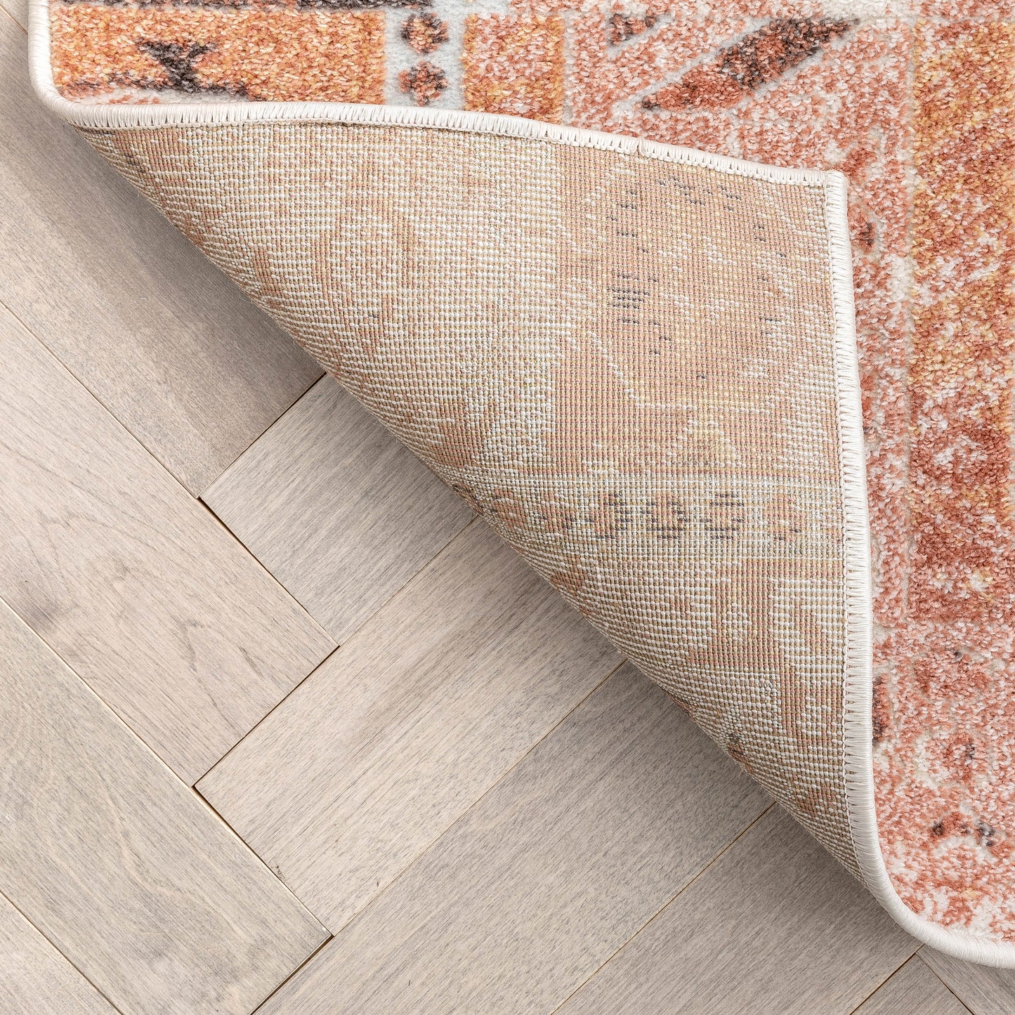 Elizabeth Global Vintage Patchwork Pattern Blush Pink Rug FA-69
