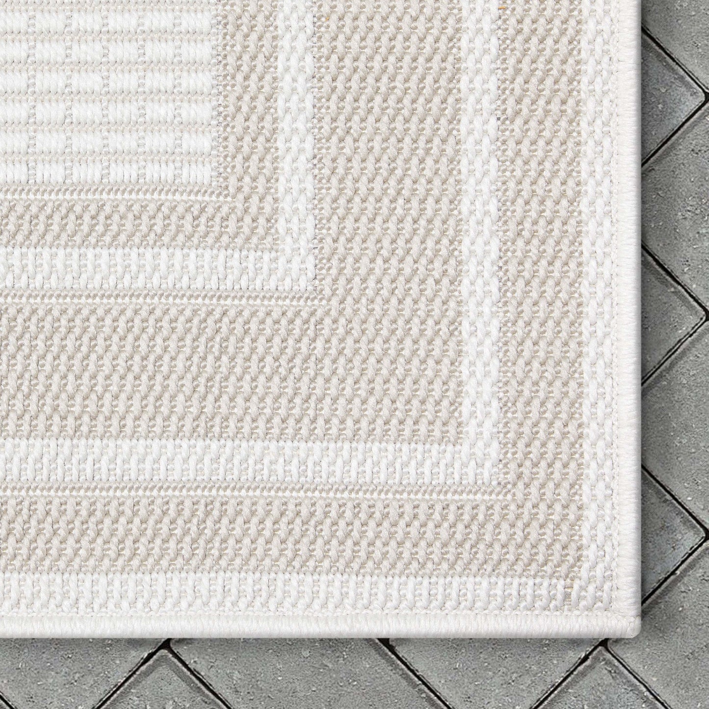 Perry Solid Border Pattern Indoor/Outdoor Ivory Textured Rug FAL-32