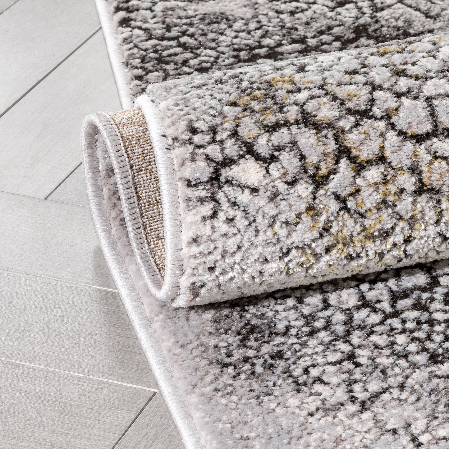 Kenneth Retro Abstract Pattern Grey Glam Rug FRM-157