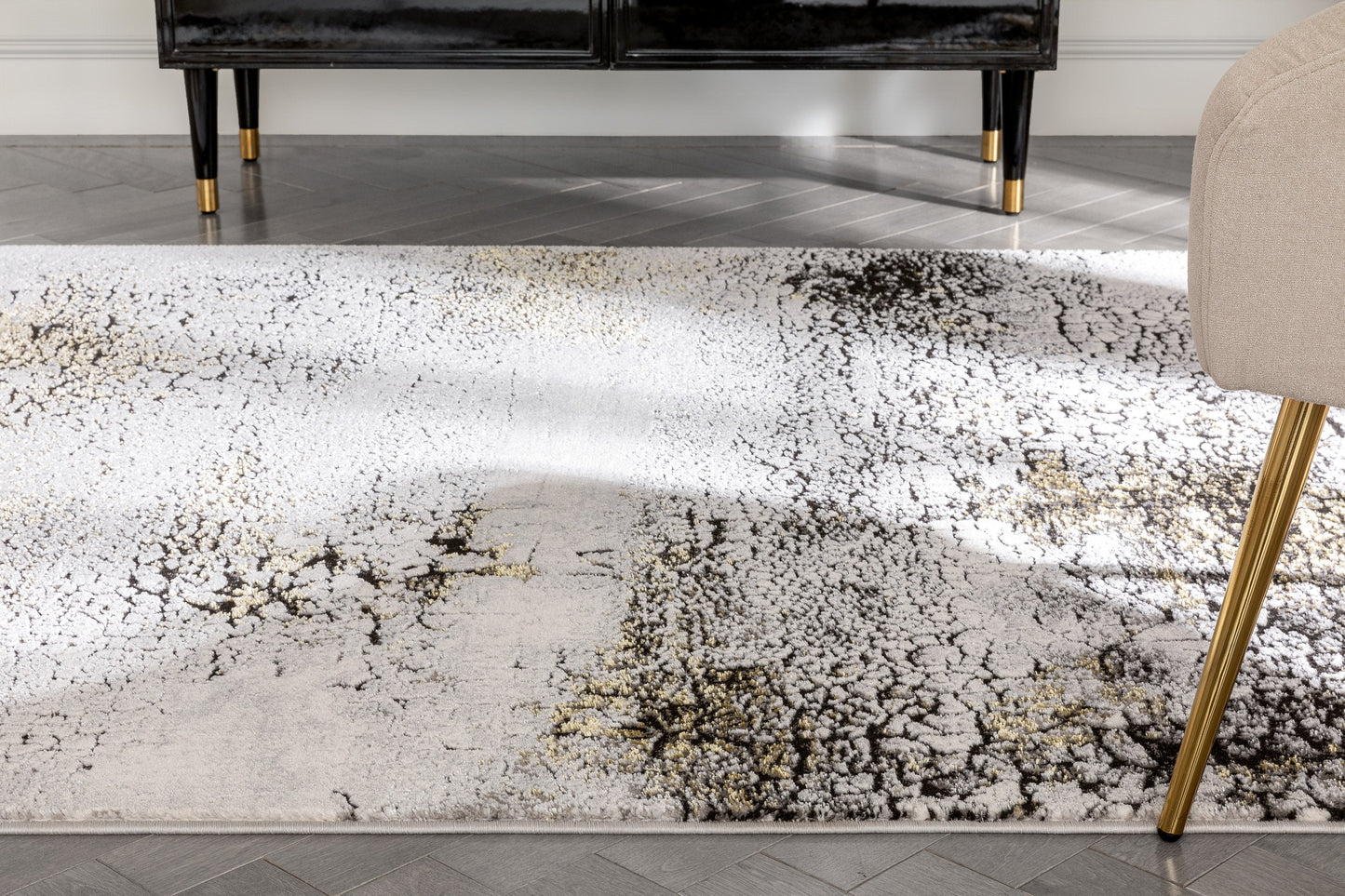Kenneth Retro Abstract Pattern Grey Glam Rug FRM-157