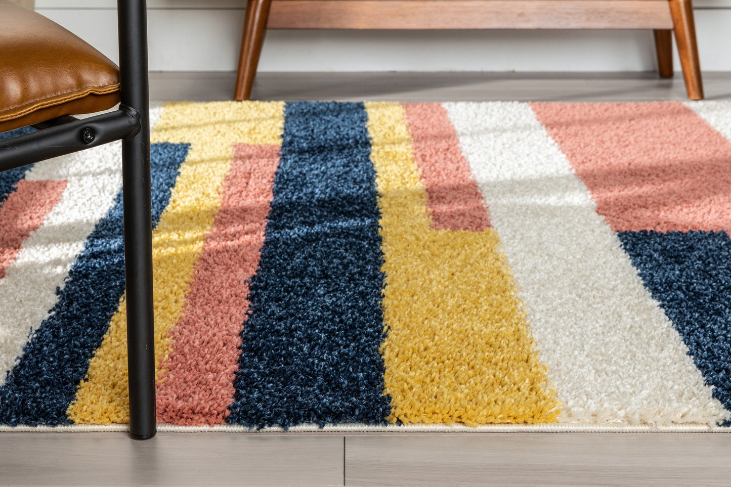 Katniss Mid-Century Modern Geometric Ivory Blue Thick Shag Rug GIG-122