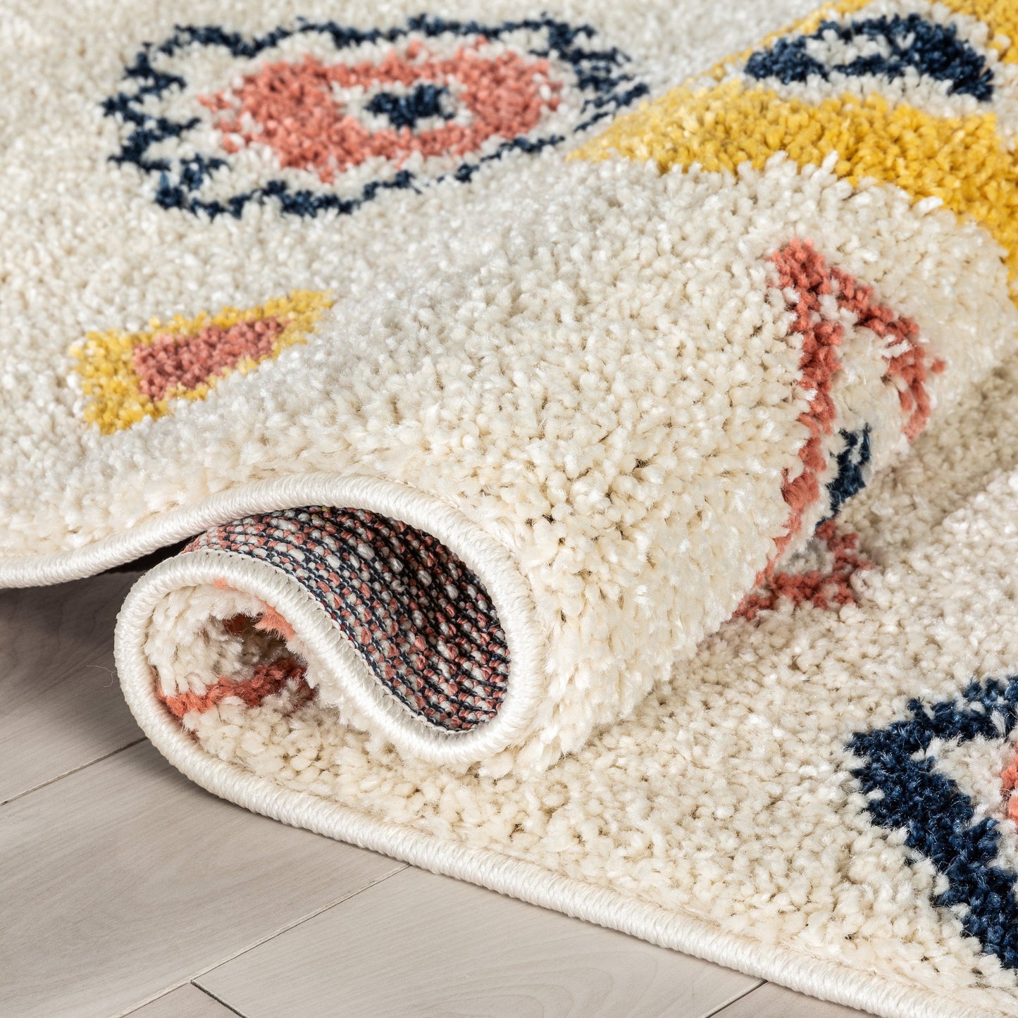 Blaer Moroccan Ethnic Diamond Pattern Ivory Thick Shag Rug GIG-132